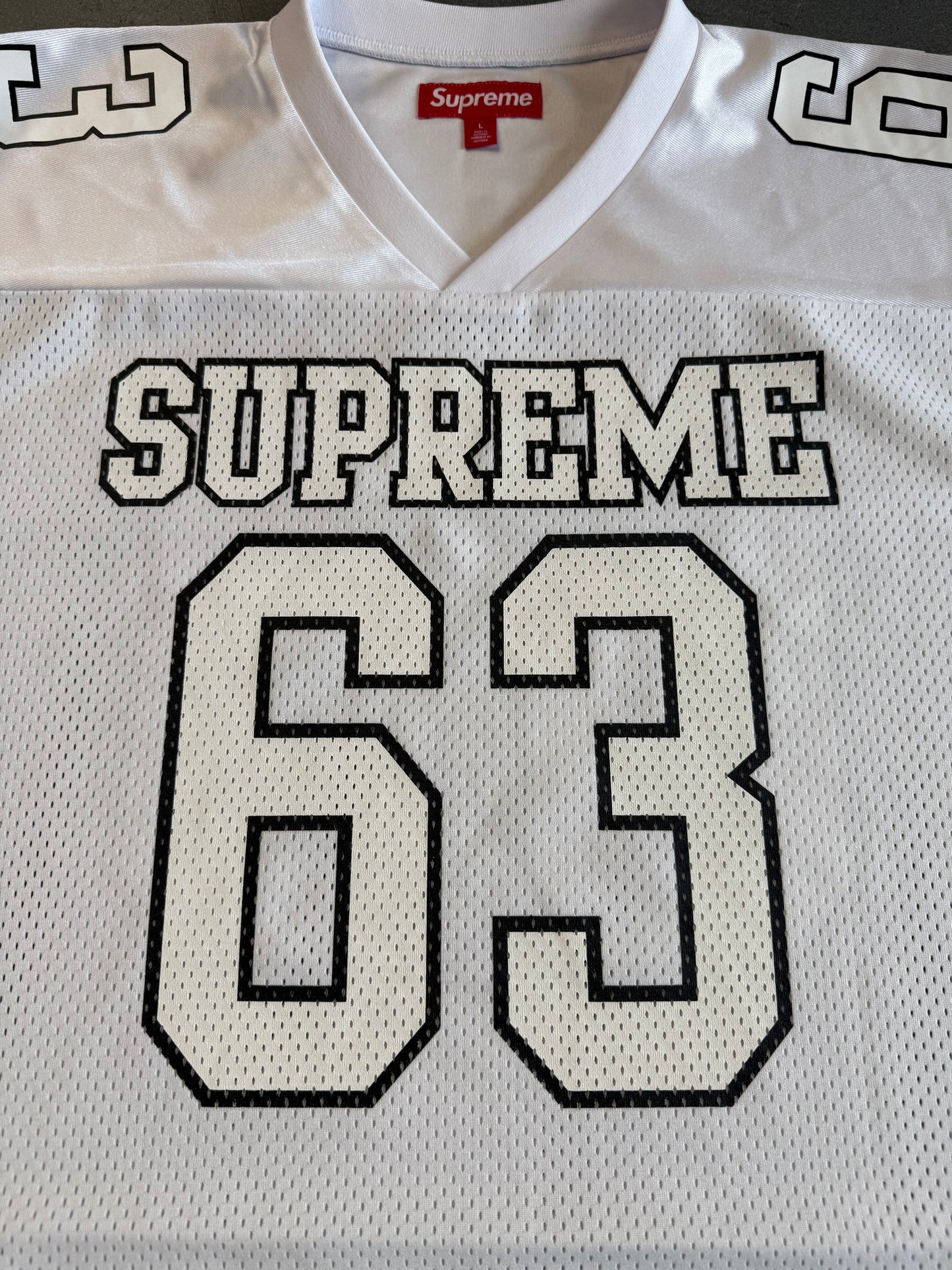FW25 SUPREME BONES FOOTBALL JERSEY - WHITE (L) (NEW)
