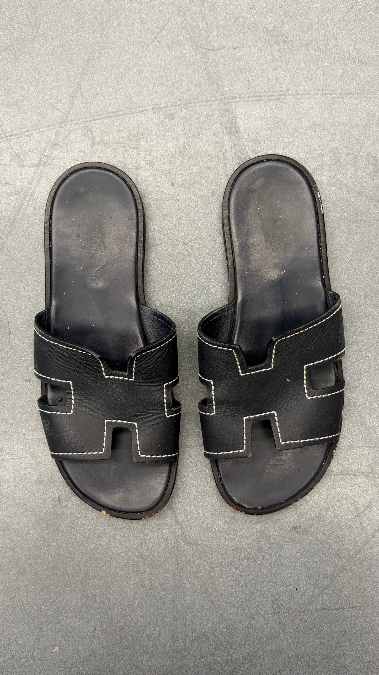 HERMES ORAN SANDAL - BLACK