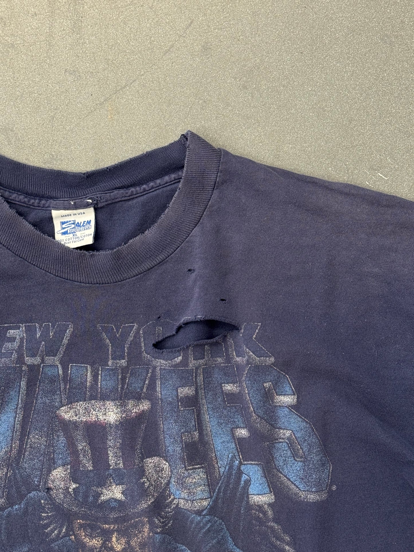 1993 NEW YORK YANKEES STARS IN STRIPES DISTRESSED TEE (SALEM SPORTSWEAR TAG)