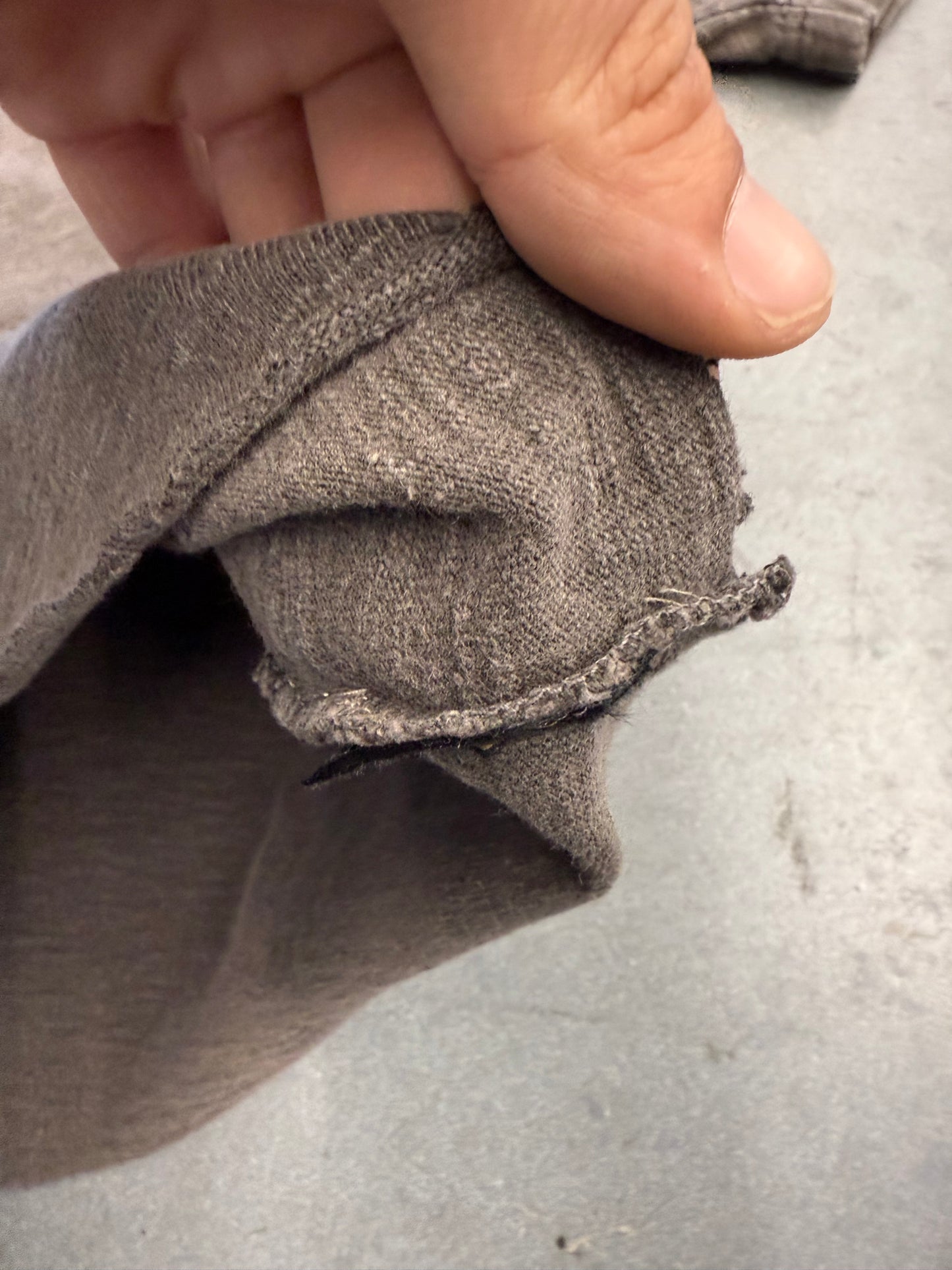 YEEZY SEASON 3 CROPPED COLLEGE SLUB KNIT TEE - ONYX SHADE (S)