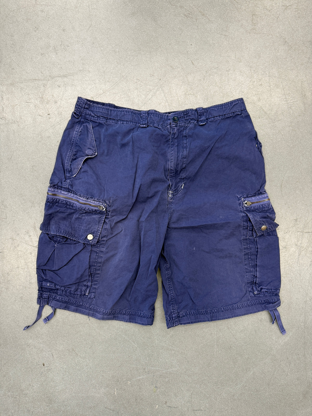 POLO BY RALPH LAUREN CARGO SHORTS (MADE IN MALAYSIA TAG)