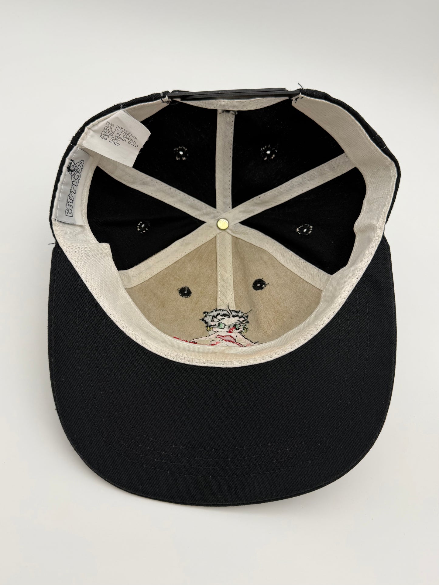 90'S BETTY BOOP SNAPBACK - TAN/BLACK