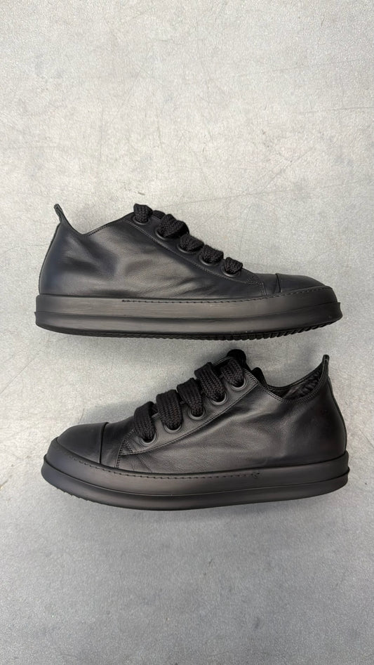 RICK OWENS JUMBO LACE LOW SNEAKERS - BLACK