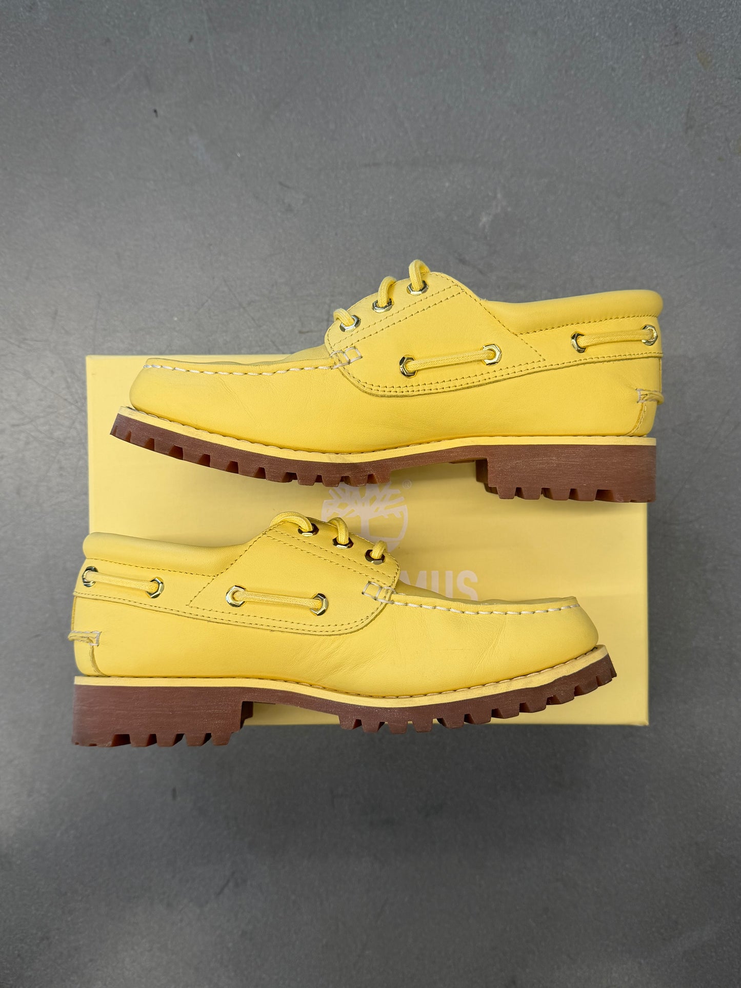 2025 TIMBERLAND 3-EYE CLASSIC LUG BOAT SHOE JACQUEMUS LA BATEAU (W/BOX)