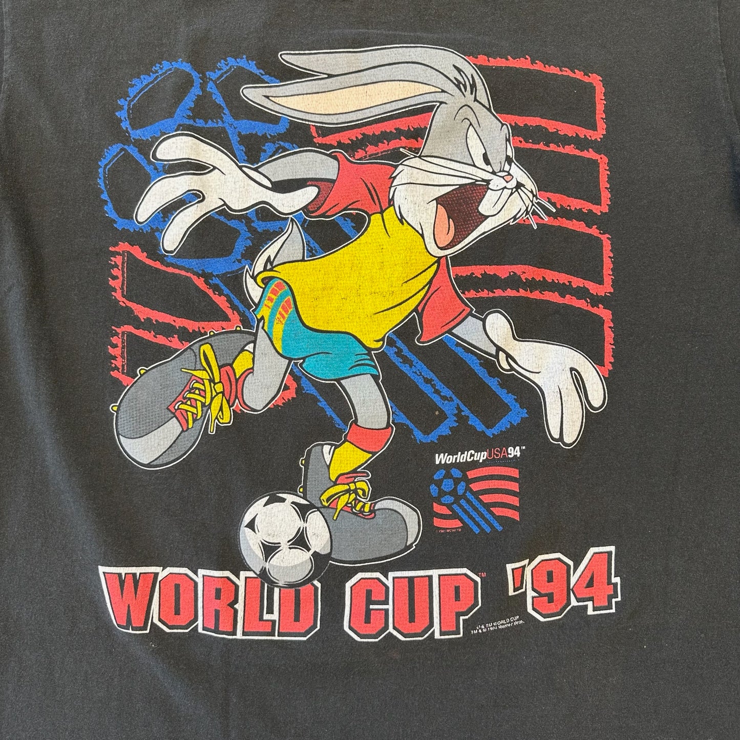 1994 BUGS BUNNY WORLD CUP SOCCER TEE (GIANT TAG)