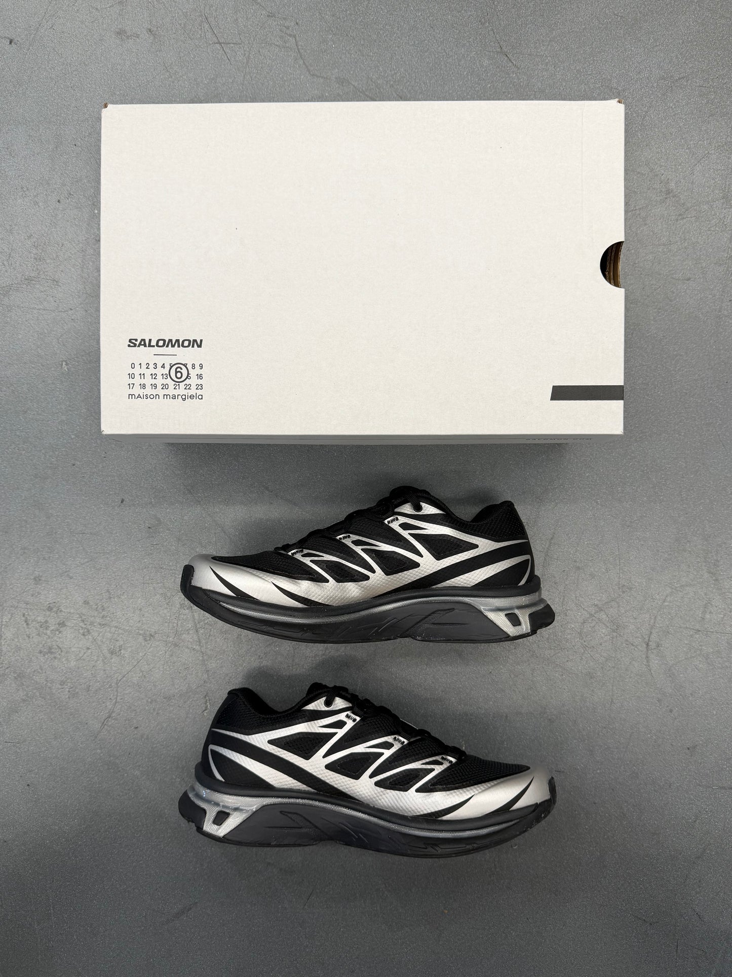 2025 SALOMON XT-MM-6 MAISON MARGIELA - BLACK/SILVER (W/BOX)