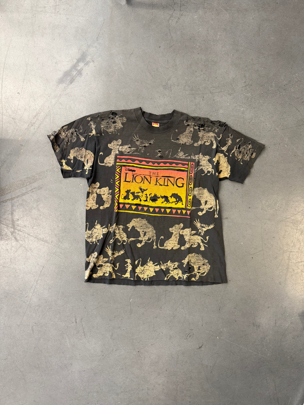 90S DISNEY'S THE LION KING DISTRESSED & FADED AOP TEE (JERRY LEIGH TAG)
