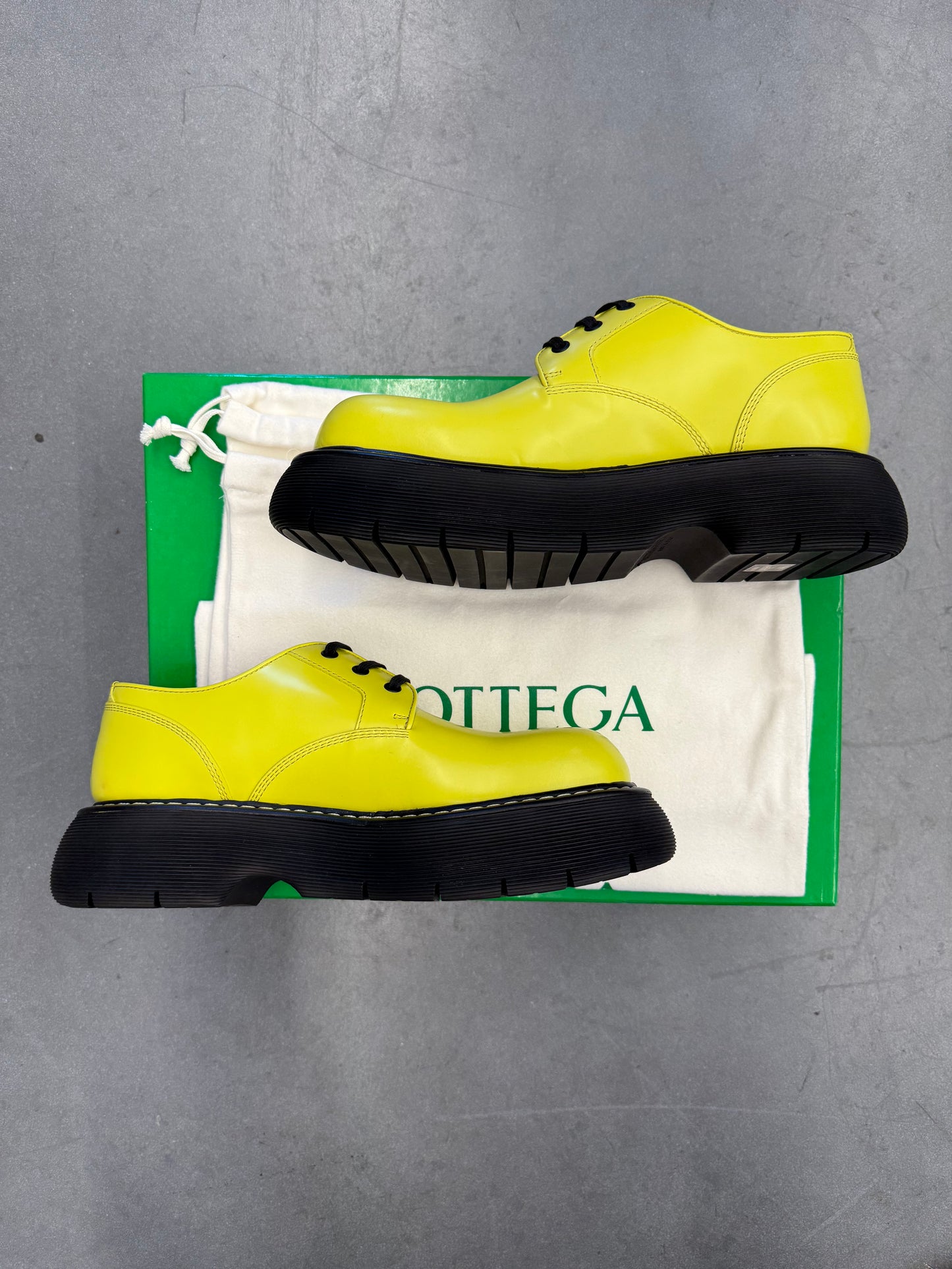 BOTTEGA VENETA SWELL LOAFER YELLOW