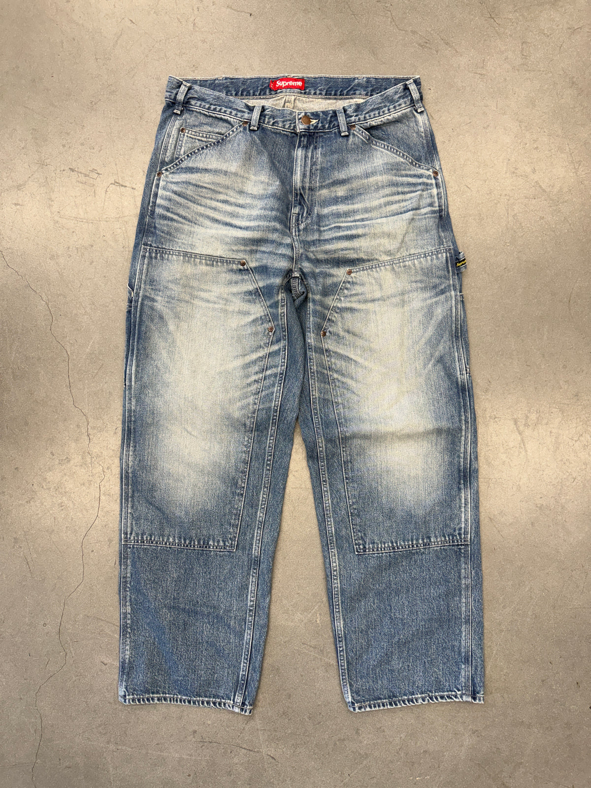 FW25 SUPREME WORN DOUBLE KNEE DENIM PAINTER  PANT - WASHED INDIGO