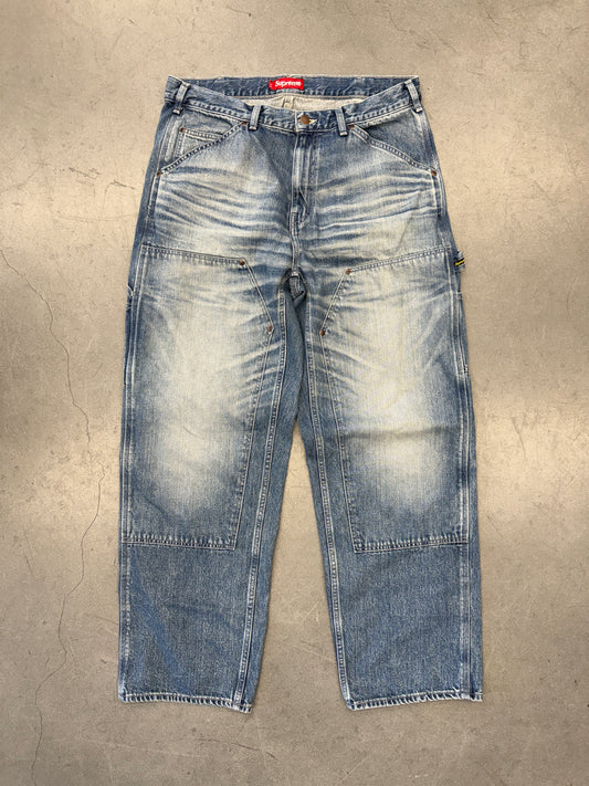 FW25 SUPREME WORN DOUBLE KNEE DENIM PAINTER  PANT - WASHED INDIGO
