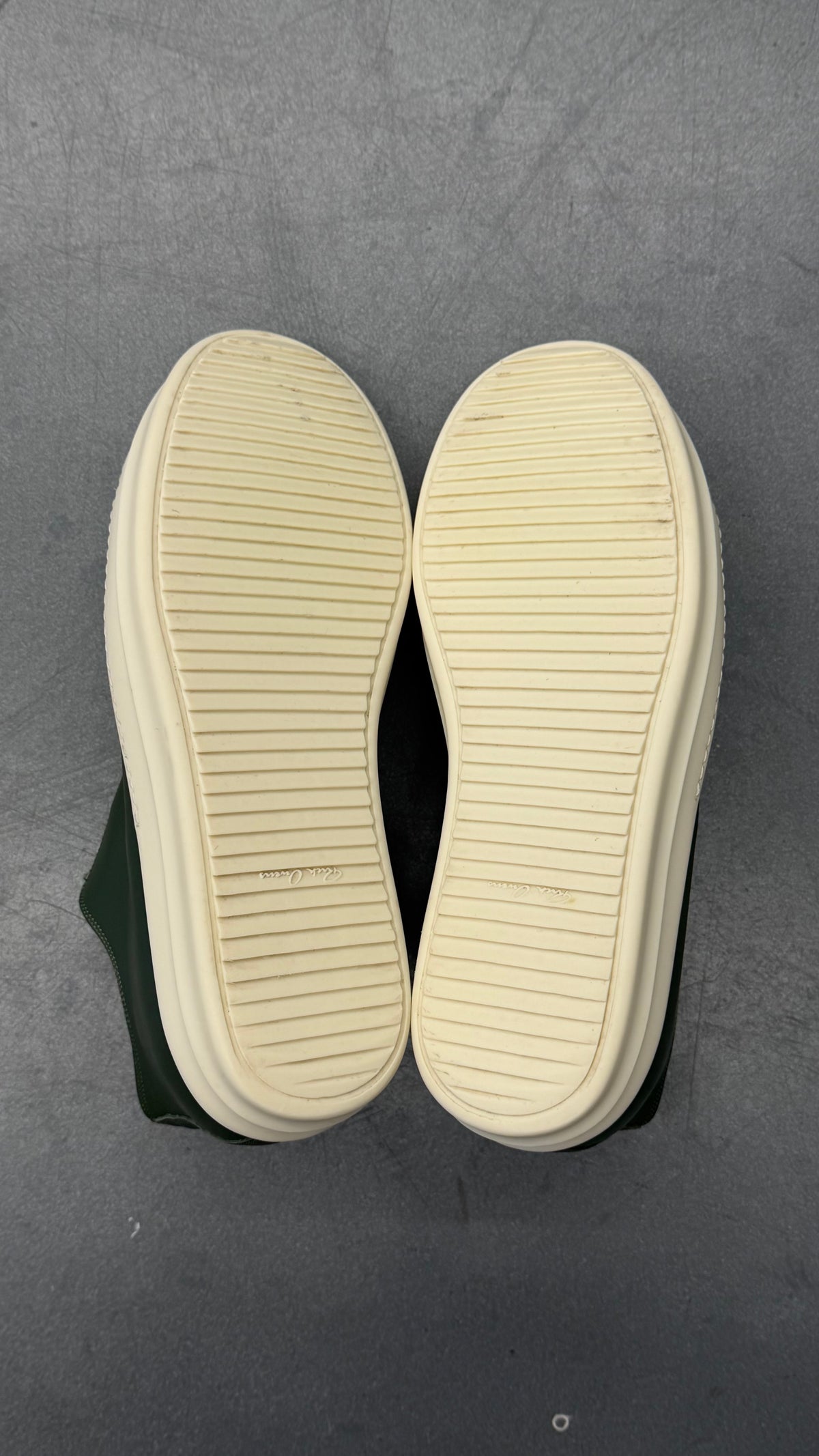 RICK OWENS LOW RAMONE LEATHER SNEAKERS - MOSS