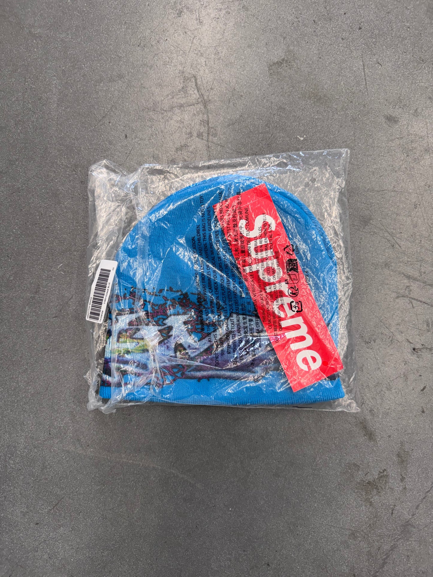 FW25 SUPREME TAG BEANIE (NEW IN REPLACEMENT BAG)