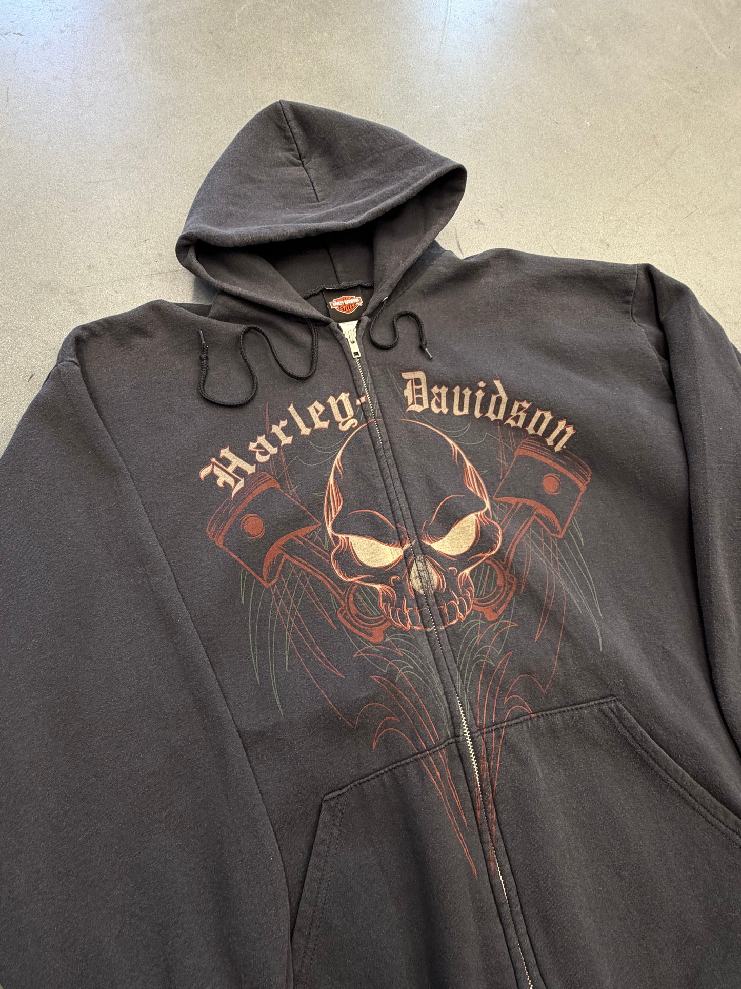 2010 HARLEY-DAVIDSON SAVANNAH, GA SKULL ZIP-UP HOODIE
