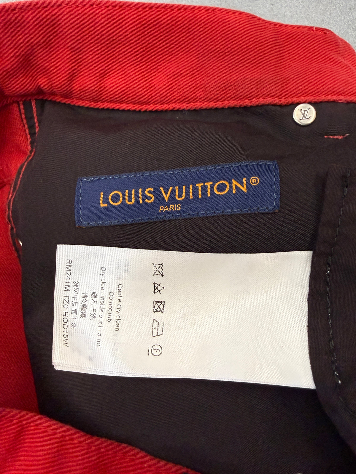 SS22 LOUIS VUITTON EMBOSSED GRADIENT DENIM JEANS