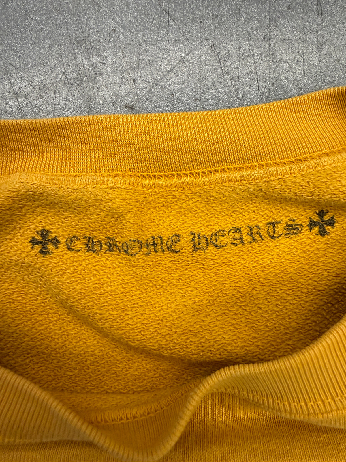 CHROME HEARTS VERTICAL LOGO CREWNECK SWEATER - MUSTARD/BLACK