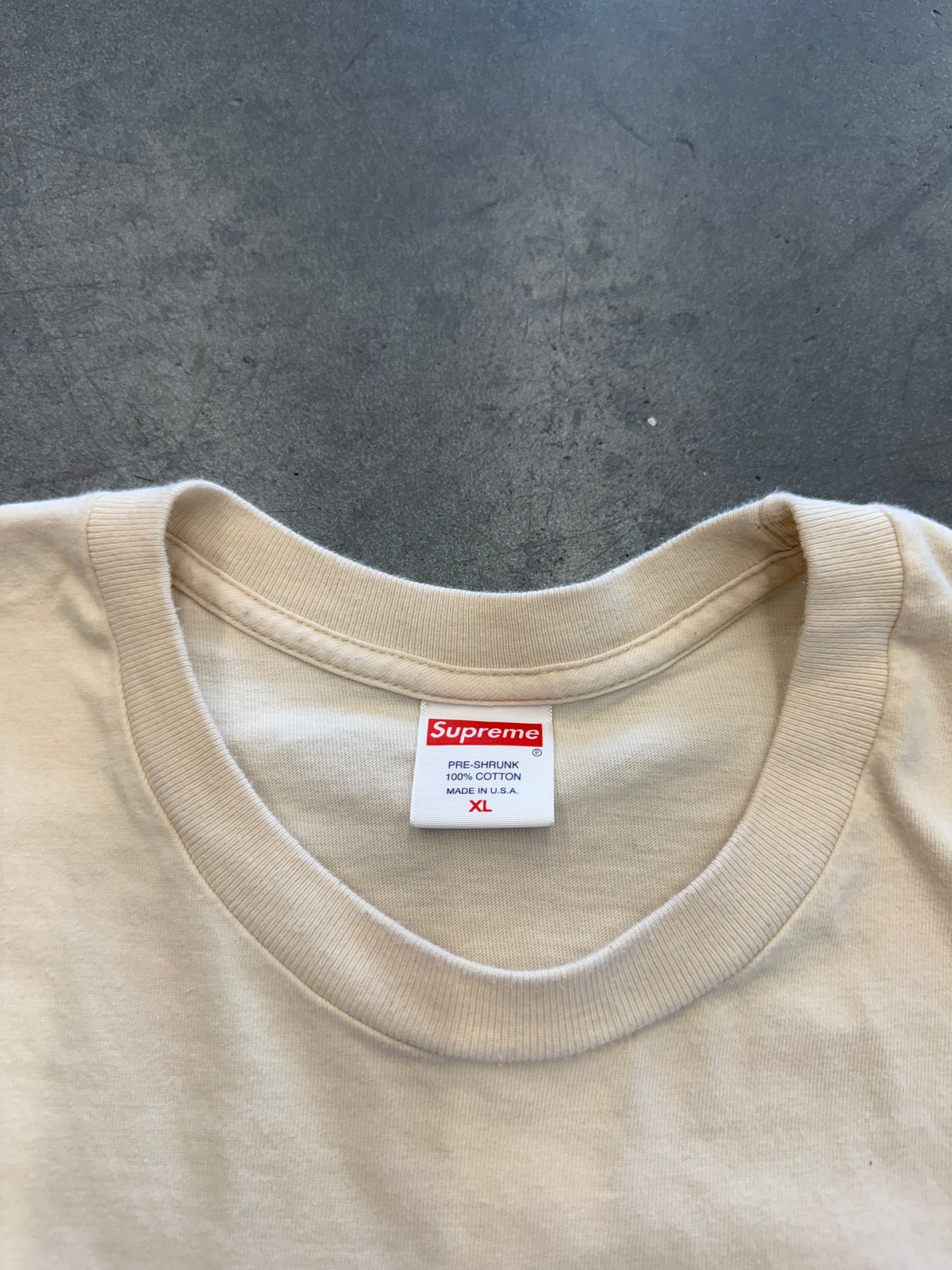 FW18 SUPREME BEDROOM TEE - CREME