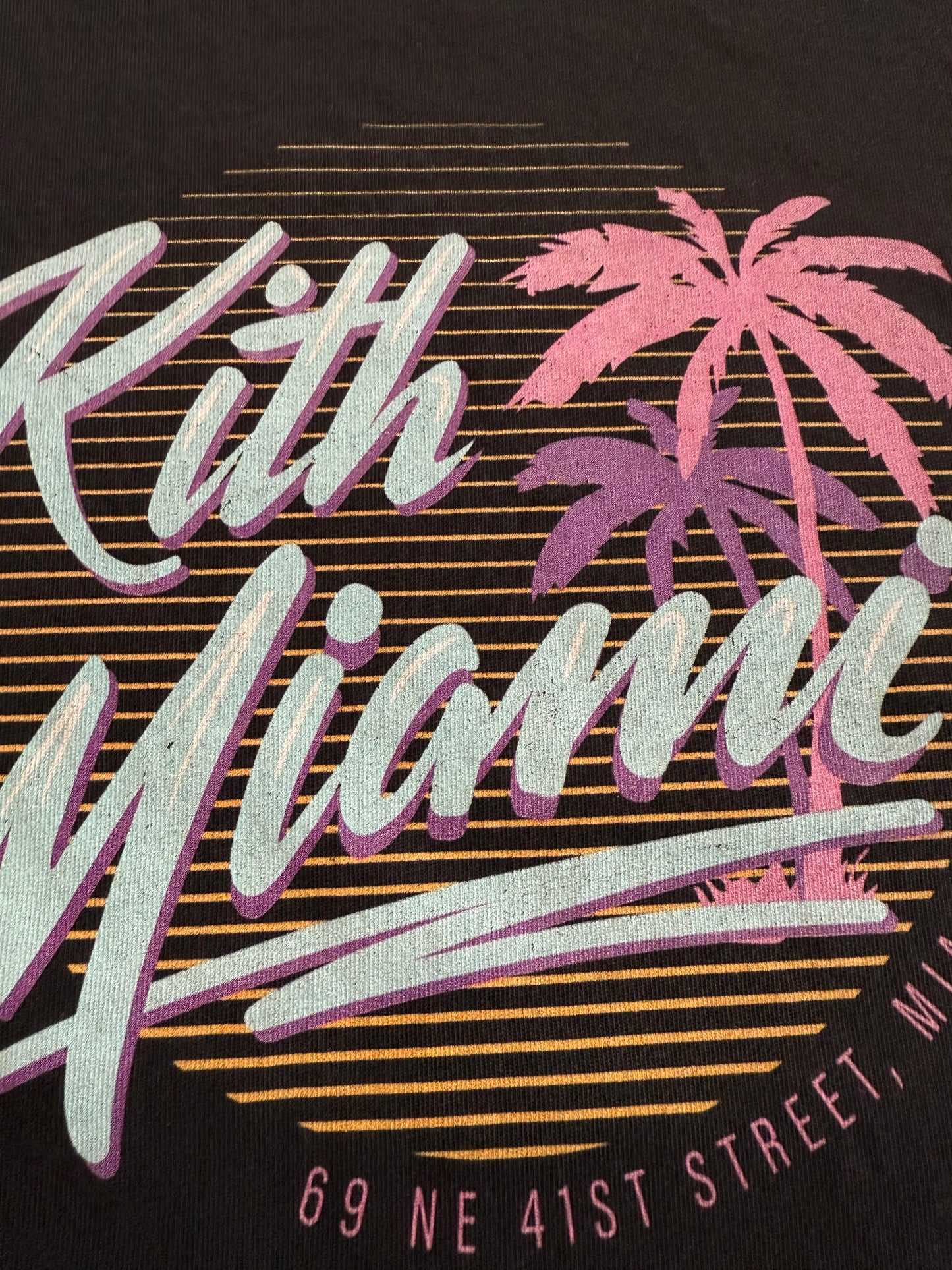 KITH MIAMI NEON SCRIPT TEE - BLACK (M)
