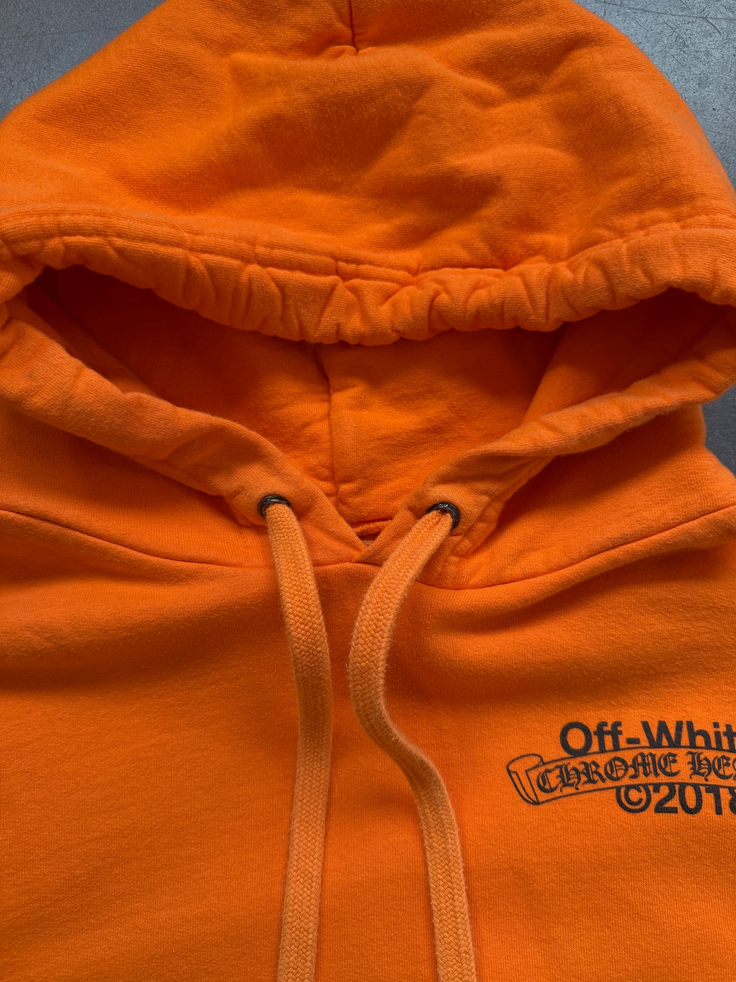 2018 CHROME HEARTS OFF-WHITE PULLOVER HOODIE - ORANGE (L)