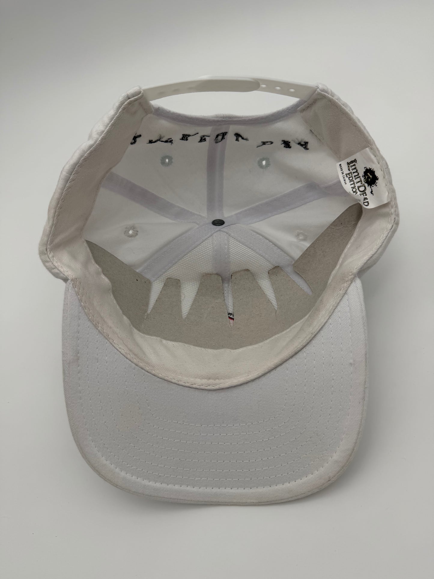 90S GRATEFUL DEAD EMBROIDERED WHITE SNAPBACK HAT (LIMITDEAD EDITION TAG)