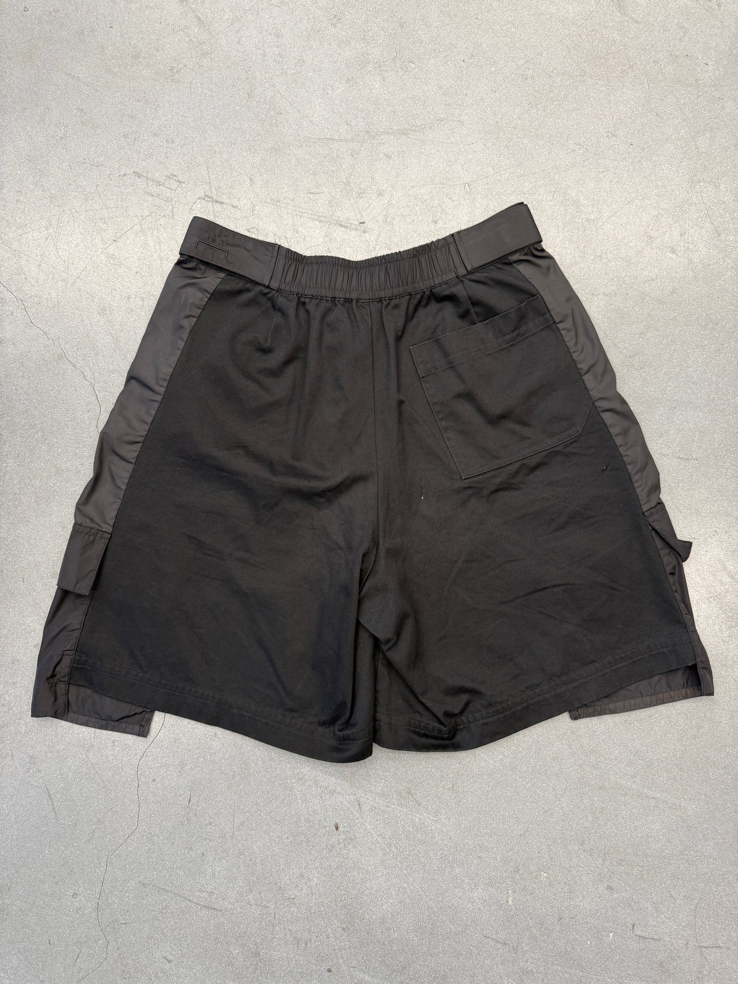 A-COLD-WALL CARGO CORE SHORTS - BLACK