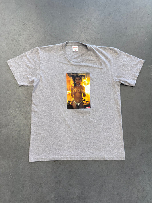 SS18 SUPREME NAN GOLDIN KIM IN RHINESTONE TEE HEATHER GREY (M)