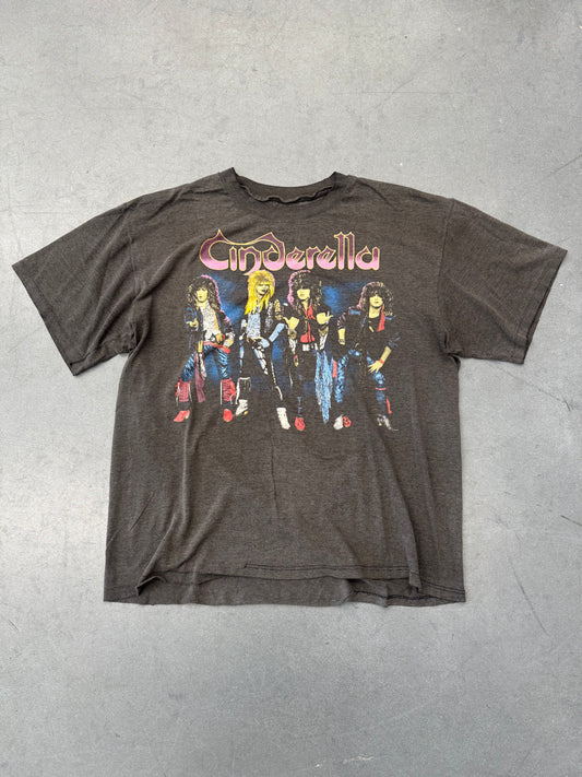 1986 CINDERELLA NIGHT SONGS WORLD TOUR THIN TEE (PULLED TAG)