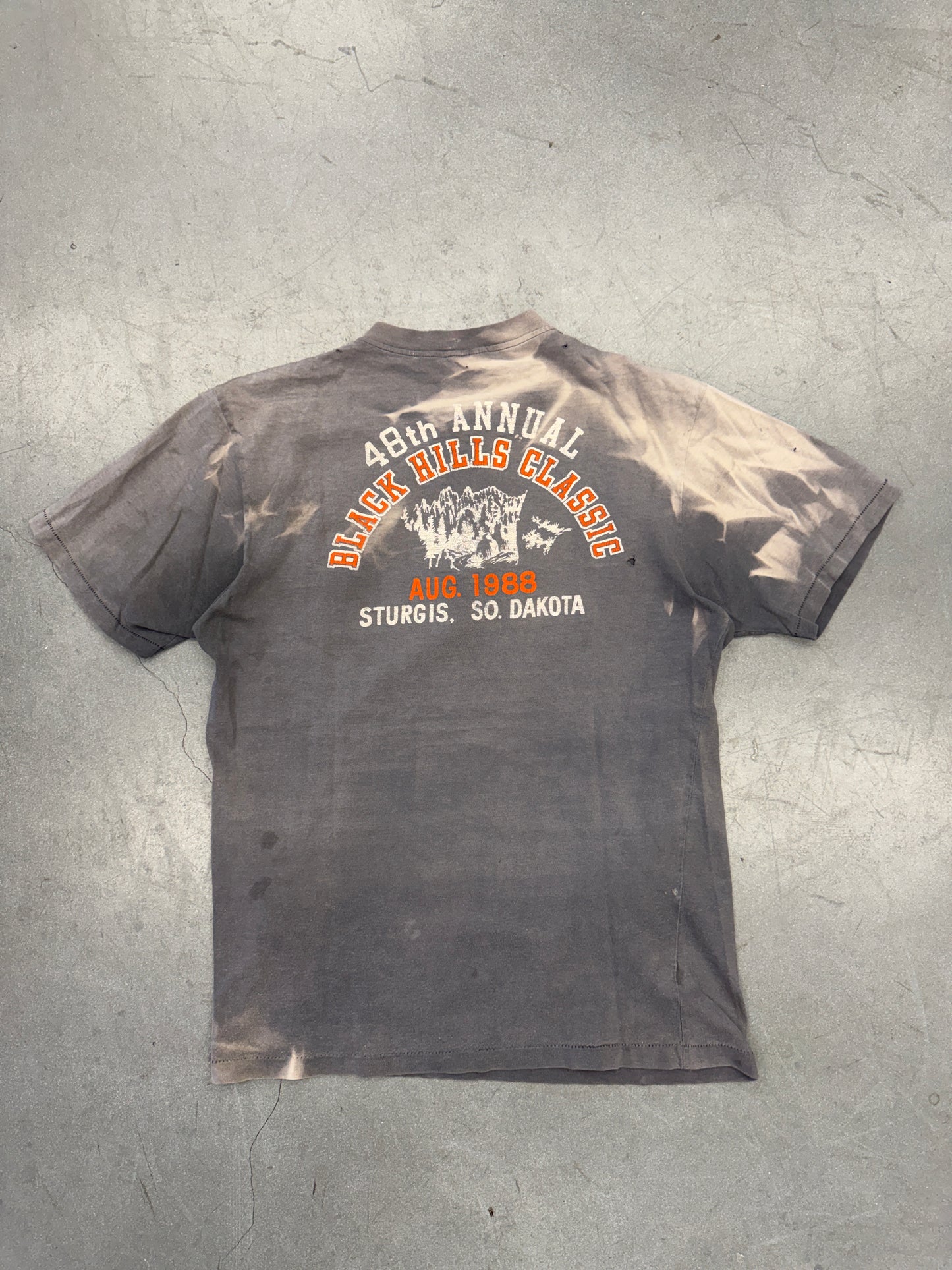 1988 48TH ANNUAL BLACK HILLS CLASSIC STURGIS FADED HENLEY SHIRT (HANES TAG)