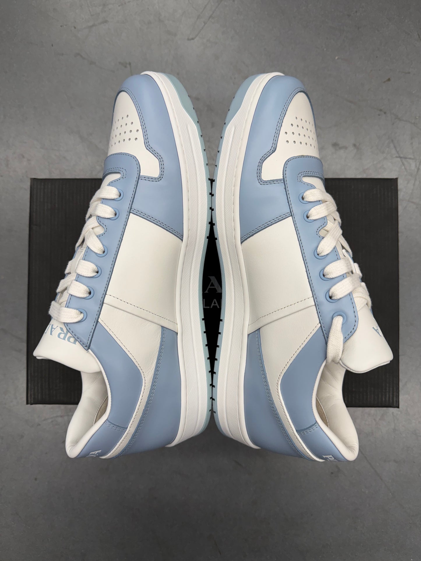 PRADA SIZE 9.5 DOWNTOWN LEATHER SNEAKER - LIGHT BLUE (W/BOX)