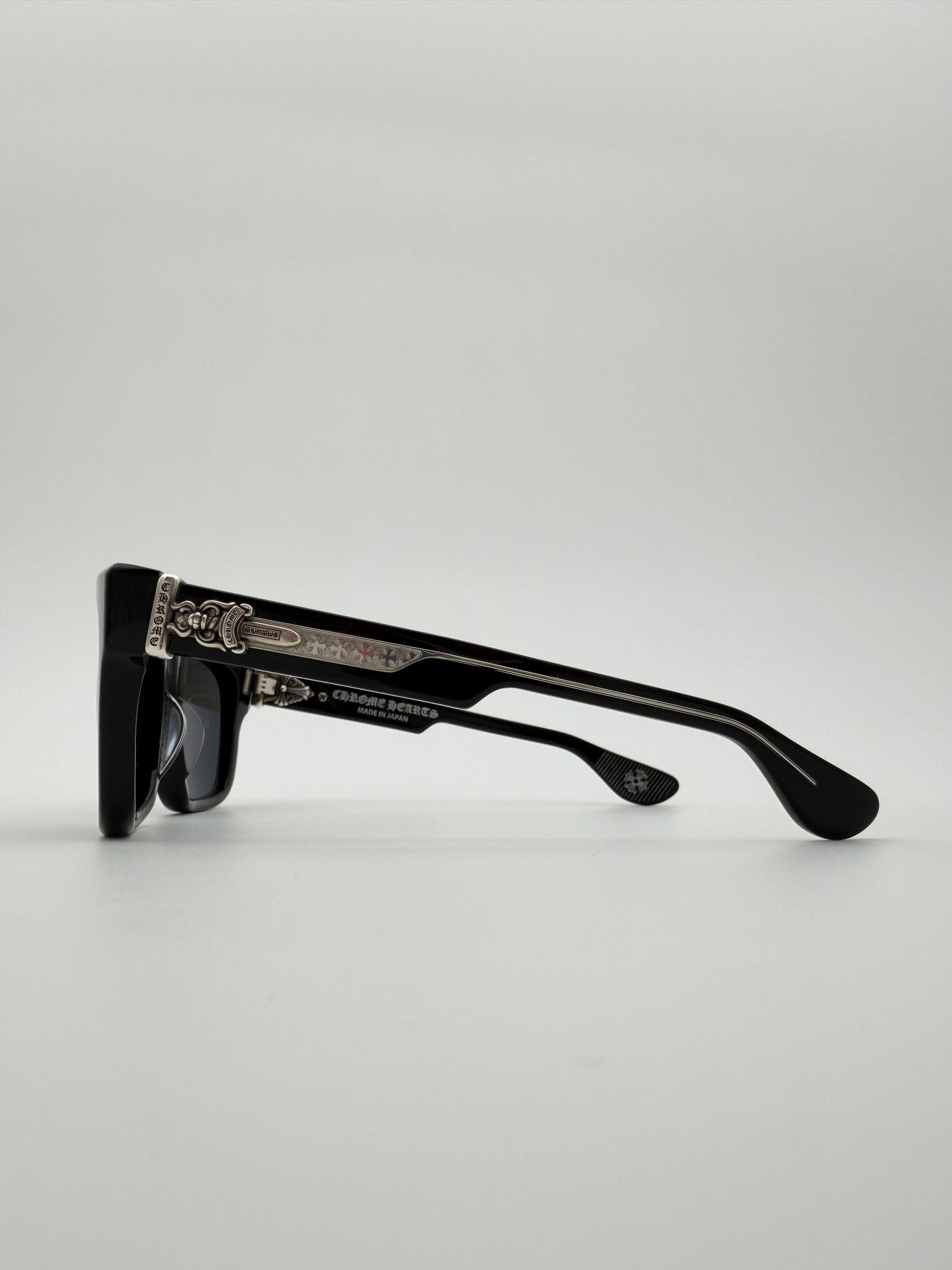 CHROME HEARTS BOX OFFICER SUNGLASSES - BLACK (WITH CASE)