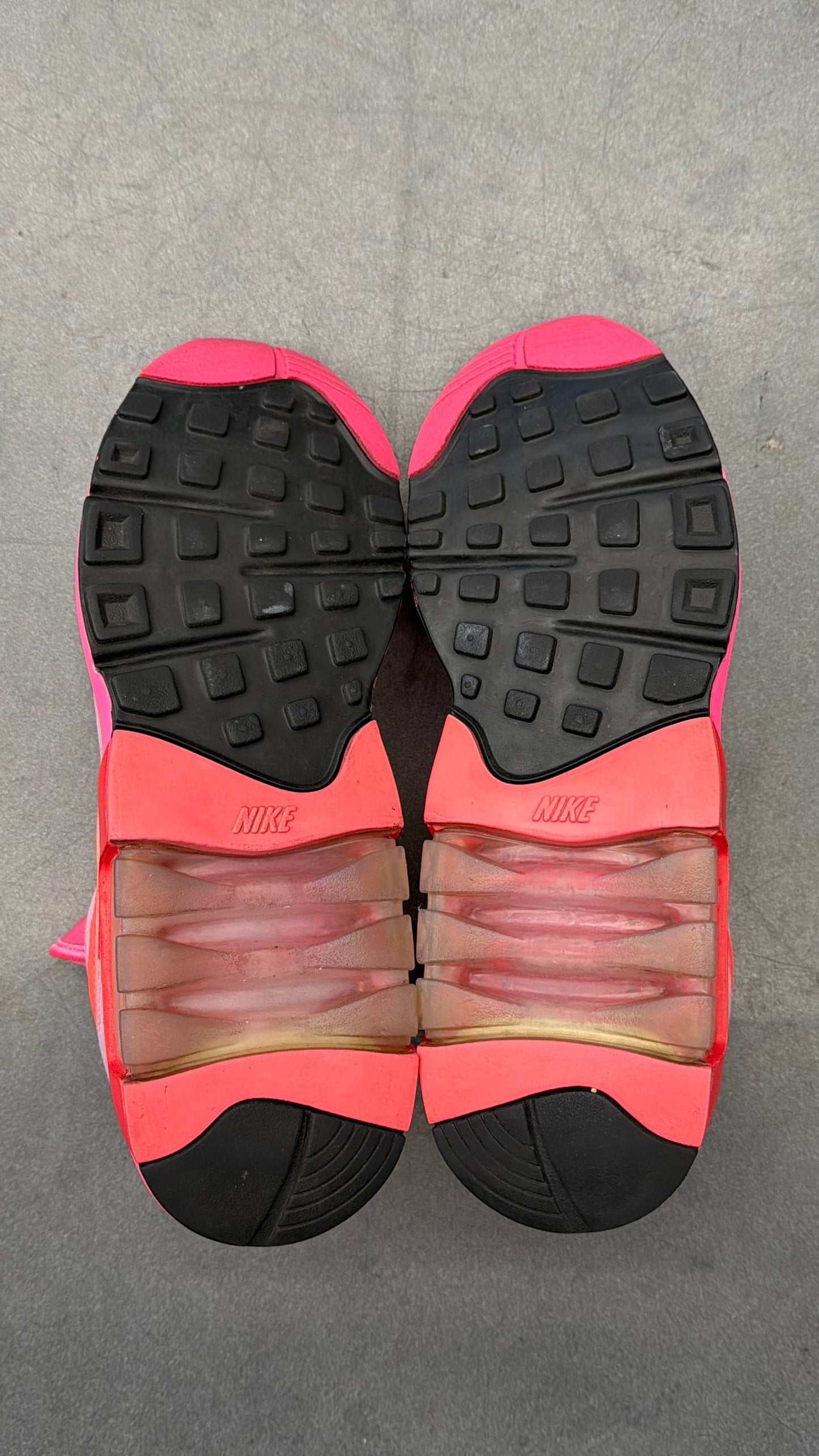 NIKE AIR MAX 180 COMME DES GARCONS CDG