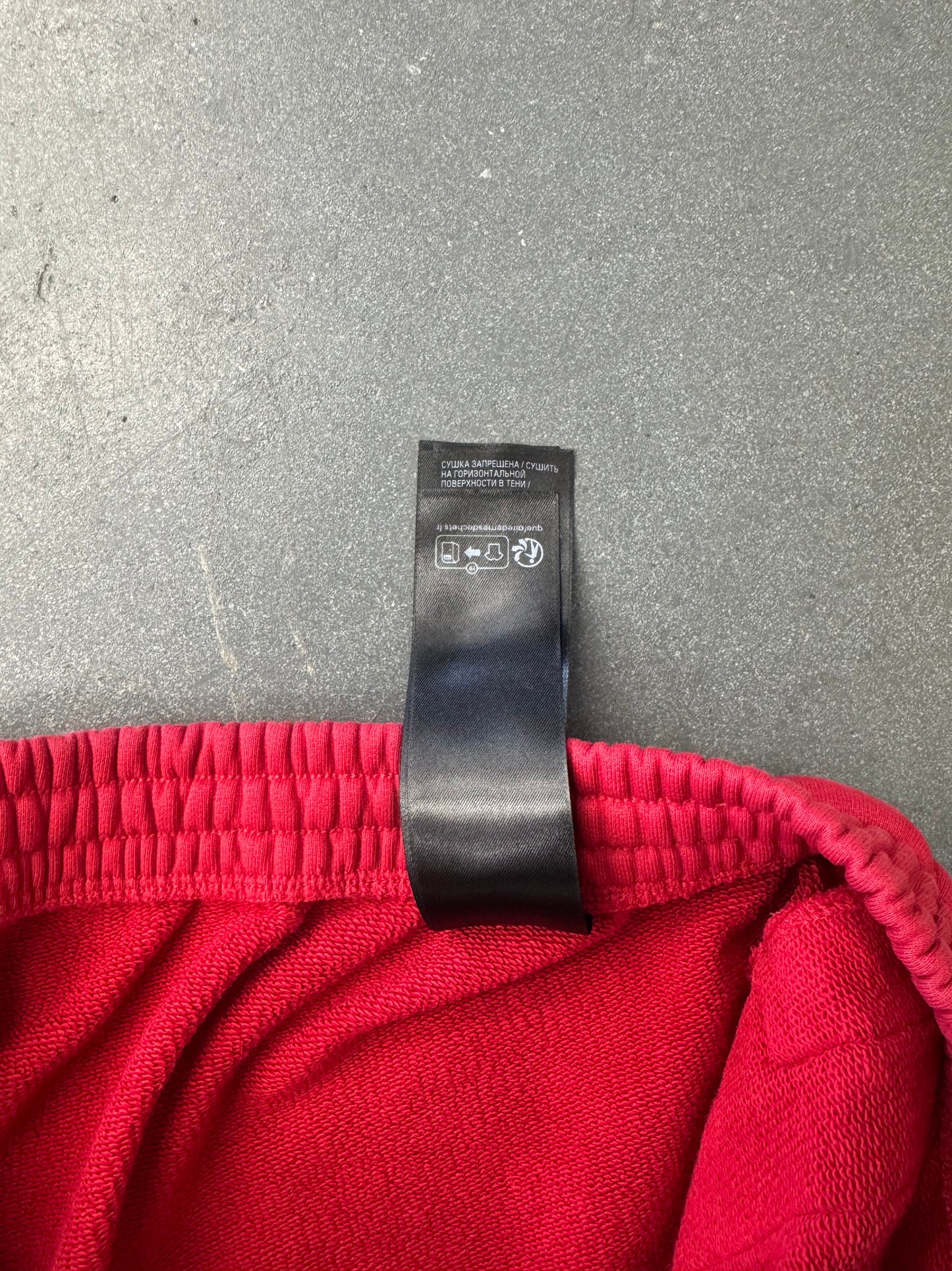 BALENCIAGA STENCIL TYPE BAGGY SWEATPANT - RED