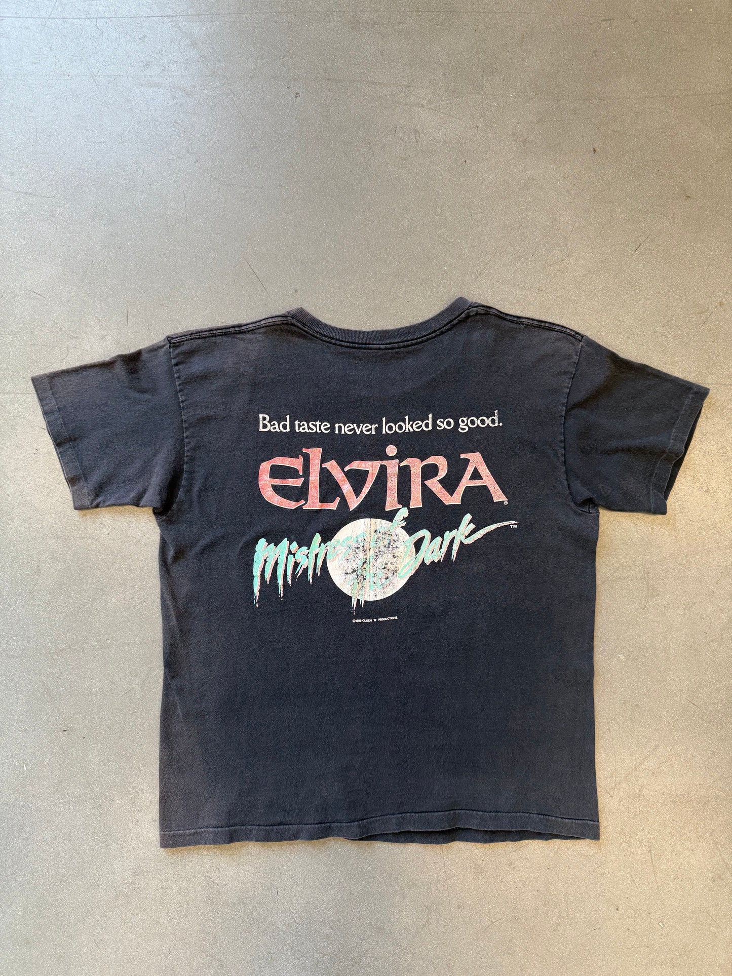 1988 ELVIRA MISTRESS OF THE DARK TEE