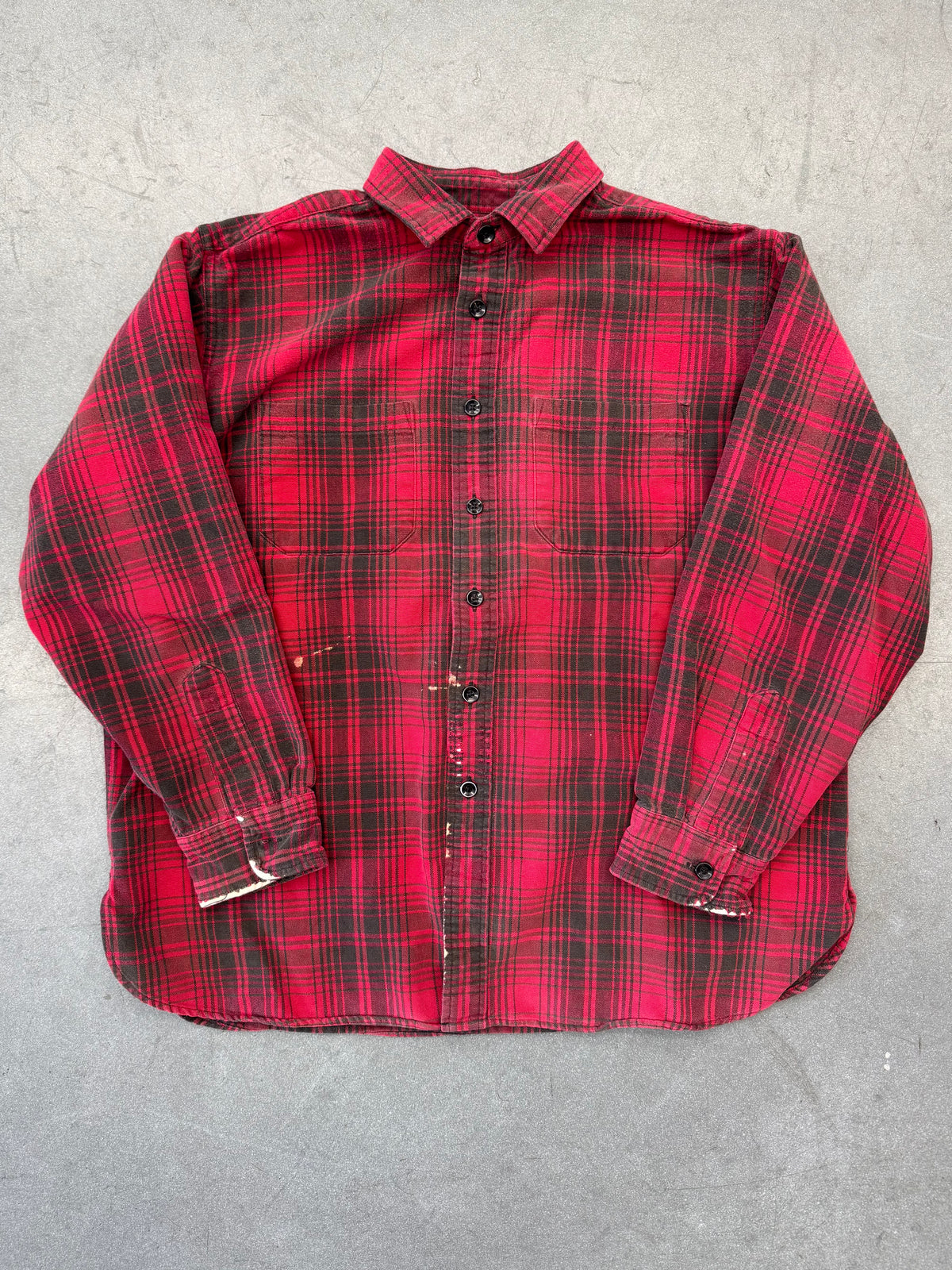 VINTAGE L.L. BEAN FLANNEL BUTTON UP SHIRT - RED