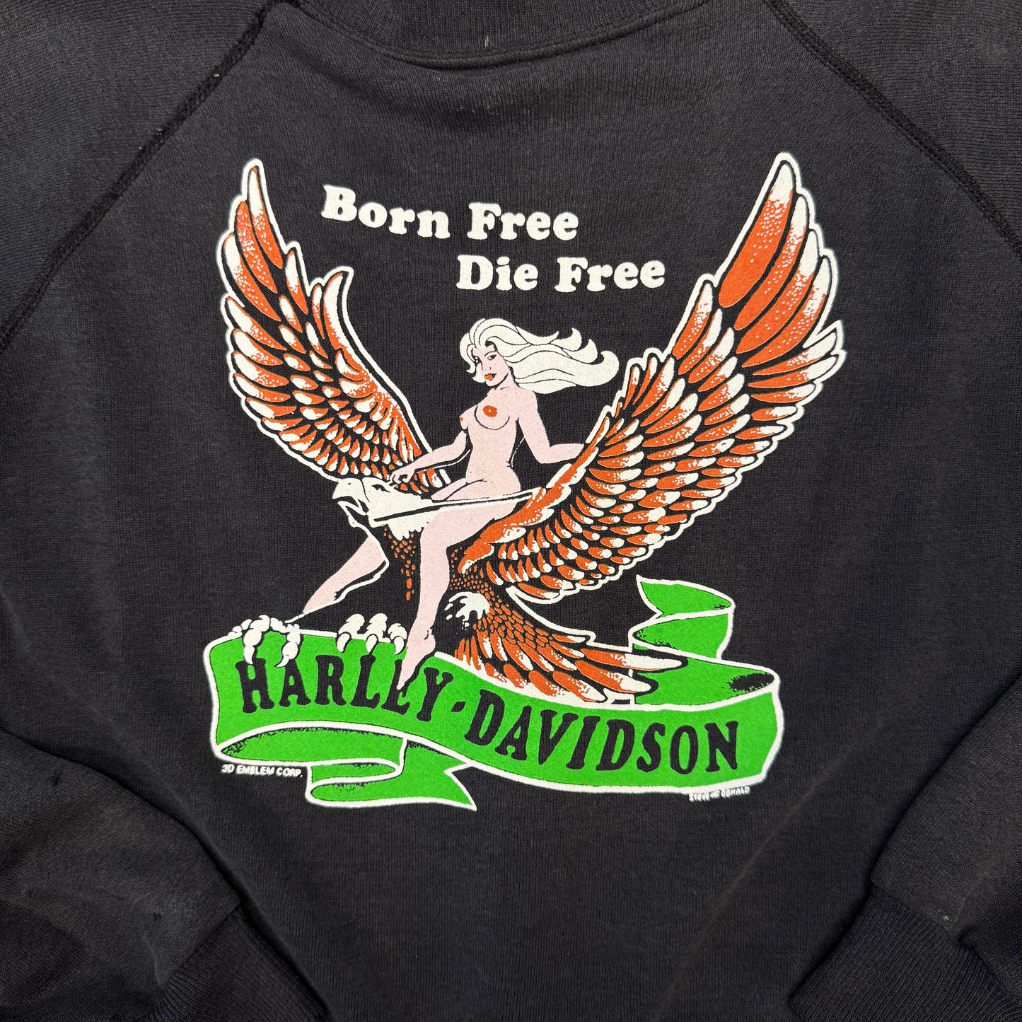 '80S 3D EMBLEM HARLEY-DAVIDSON BORN FREE DIE FREE CREWNECK SWEATER (HANES ACTIVEWEAR TAG)