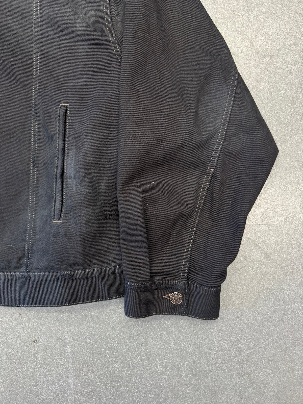 FW22 BALENCIAGA PULL-OVER DENIM JACKET