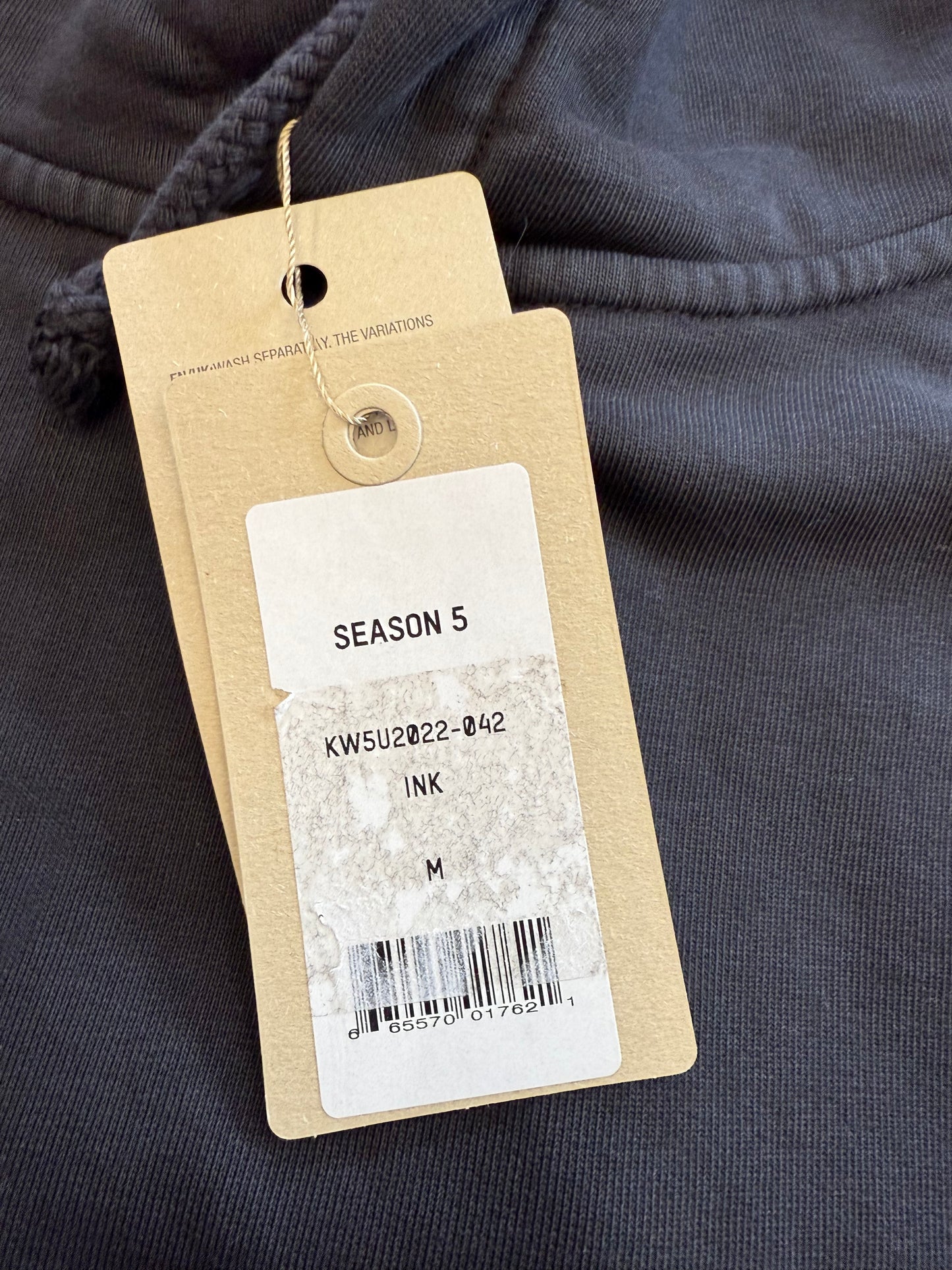 YEEZY SEASON 5 LAS VIRGENES HOODIE - BLACK (M) (NWT)