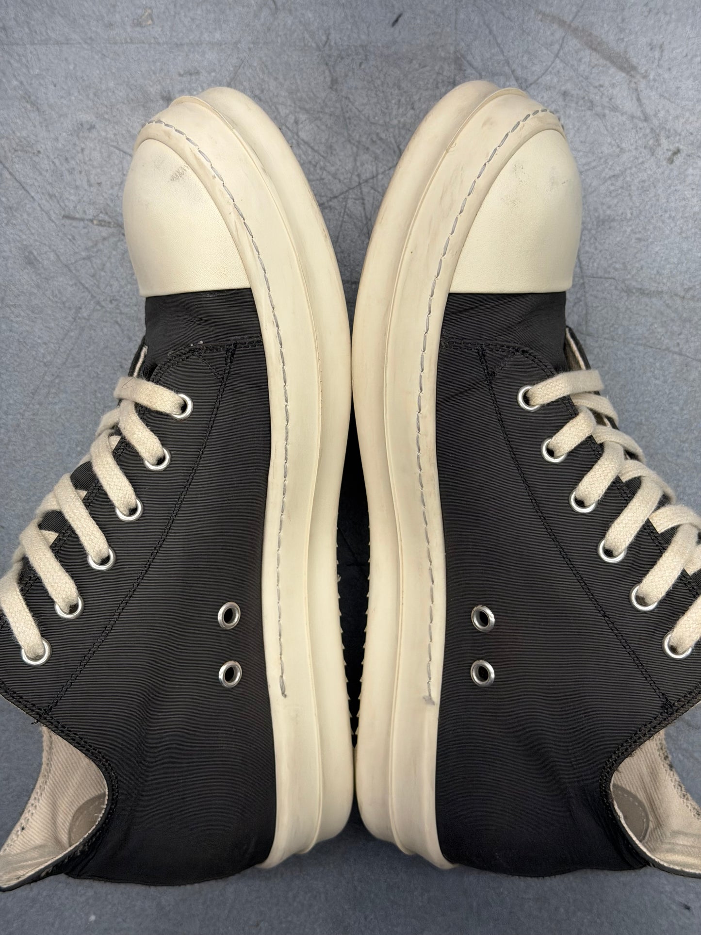 SIZE 40.5 RICK OWENS NYLON DRKSHDW LIDO LOW SNEAKS (NO BOX)