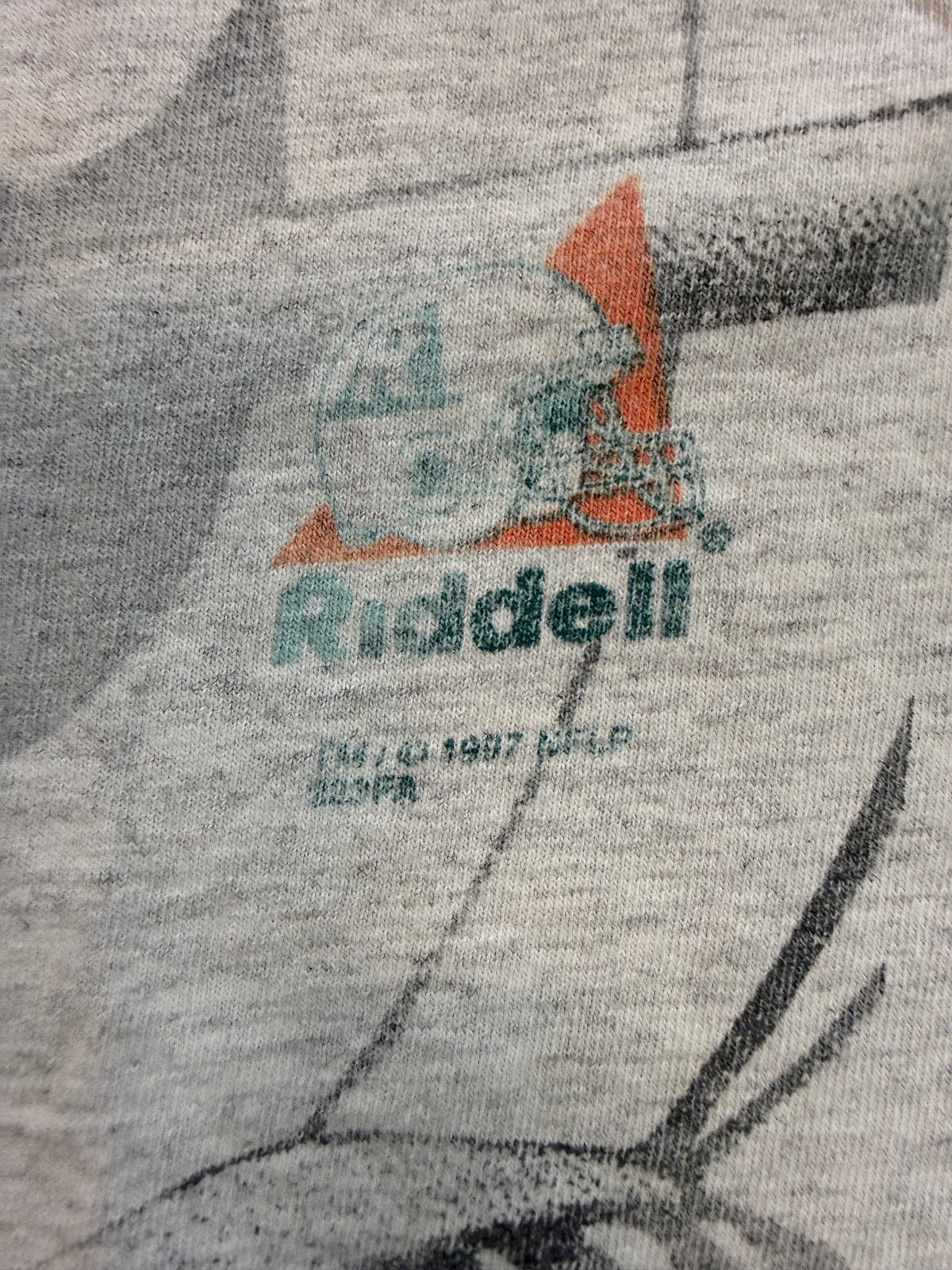 1997 MIAMI DOLPHINS HELMET AOP RIDDEL TEE (MADE IN USA TAG)