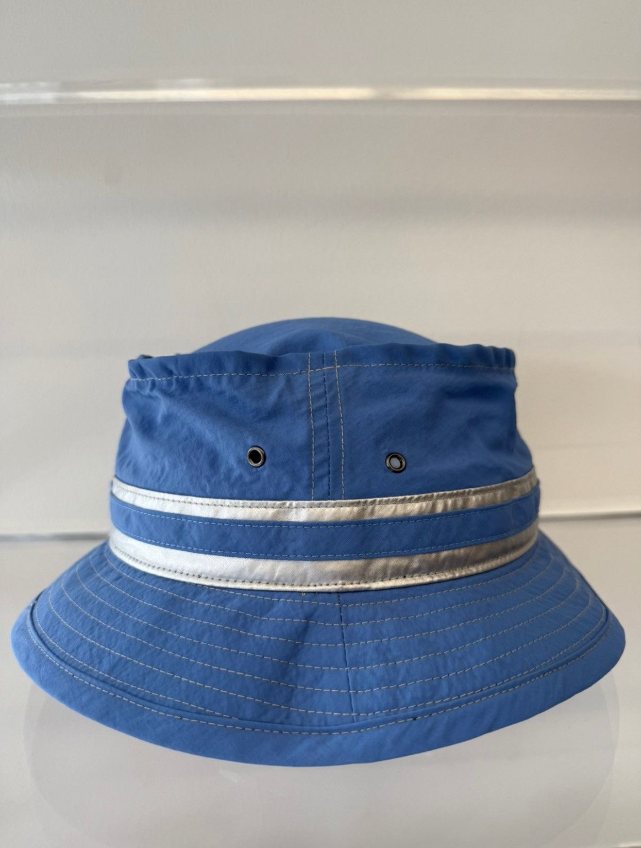 SS19 SUPREME CONTRAST STITCH REFLECTIVE CRUSHER HAT BLUE