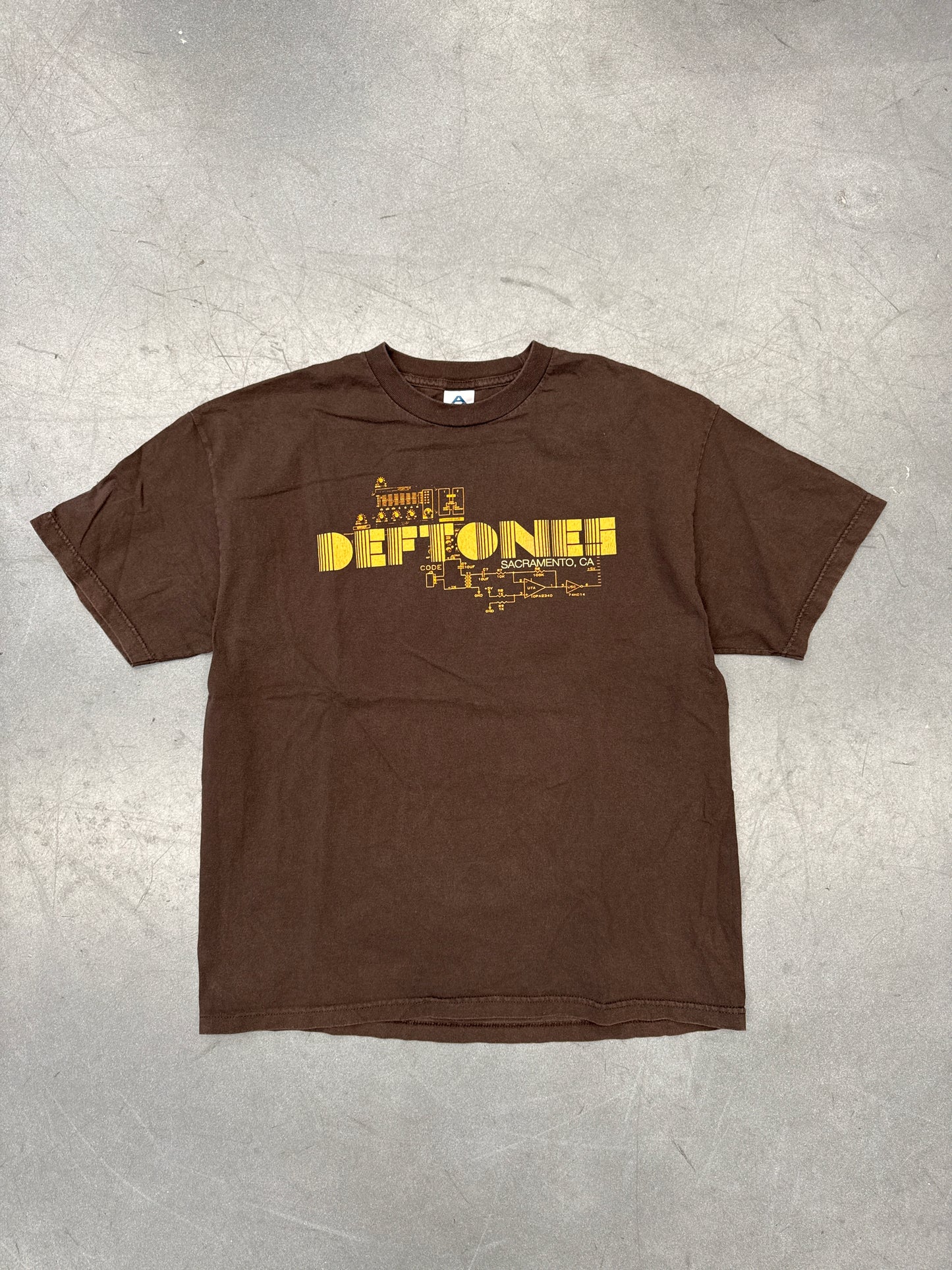 2006-07 DEFTONES SACRAMENTO, CA TOUR TEE (TRIPLE A TAG)