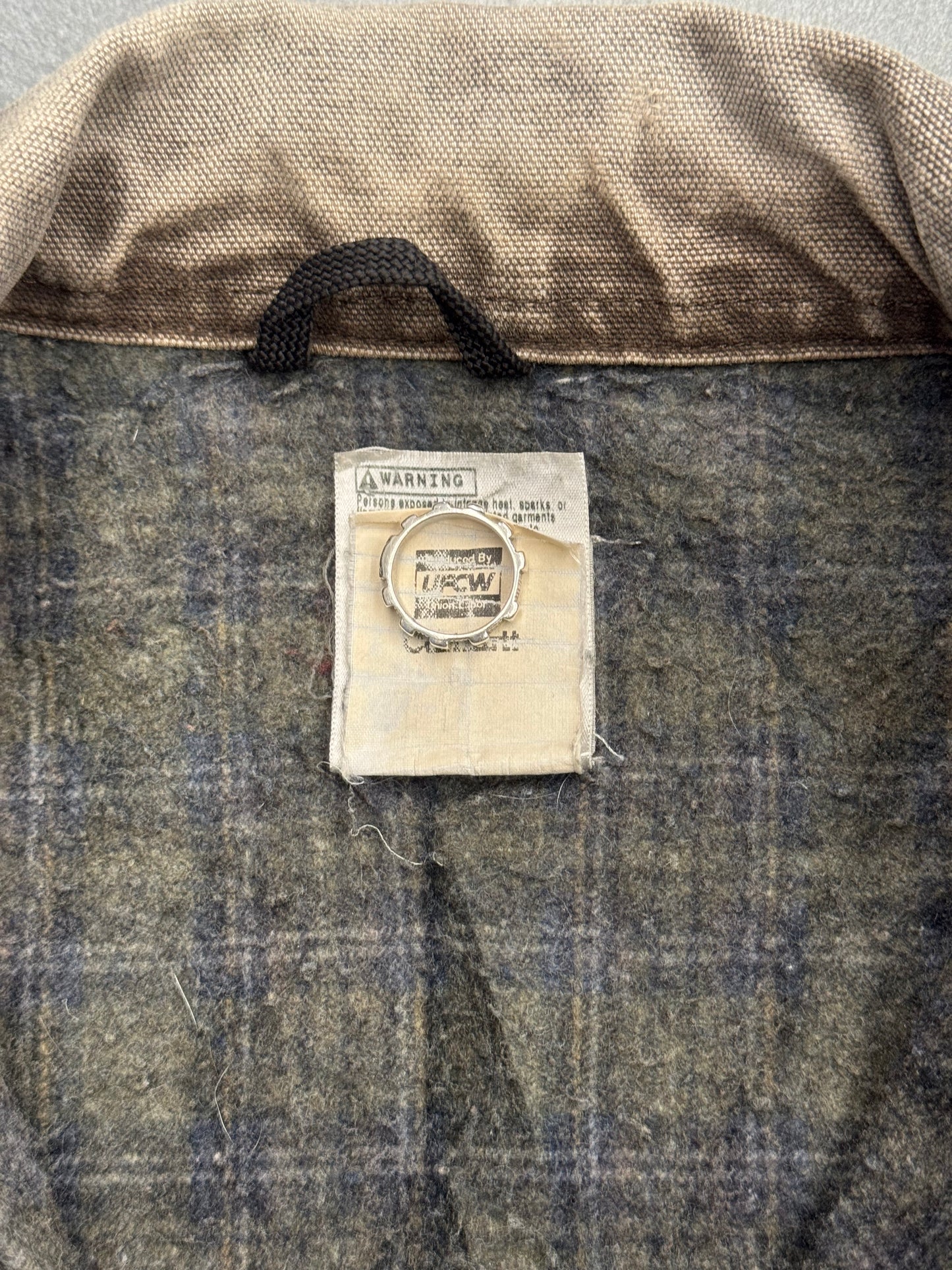 90S CARHARTT PLAID-LINED ZIP-UP CANVAS COLLARED WORK JACKET (J97MOS)