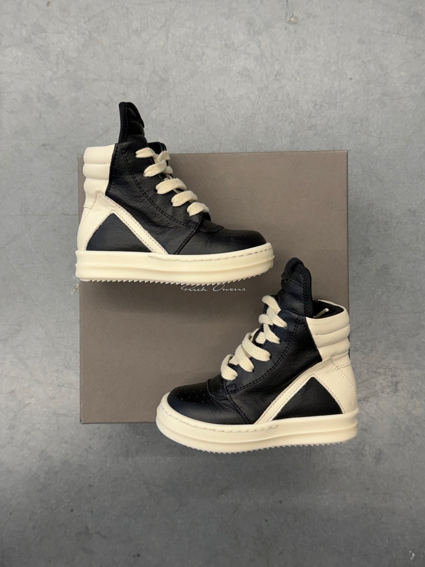 RICK OWENS KIDS BABY GEO HIGH-TOP SNEAKER - BLACK/MILK/MILK
