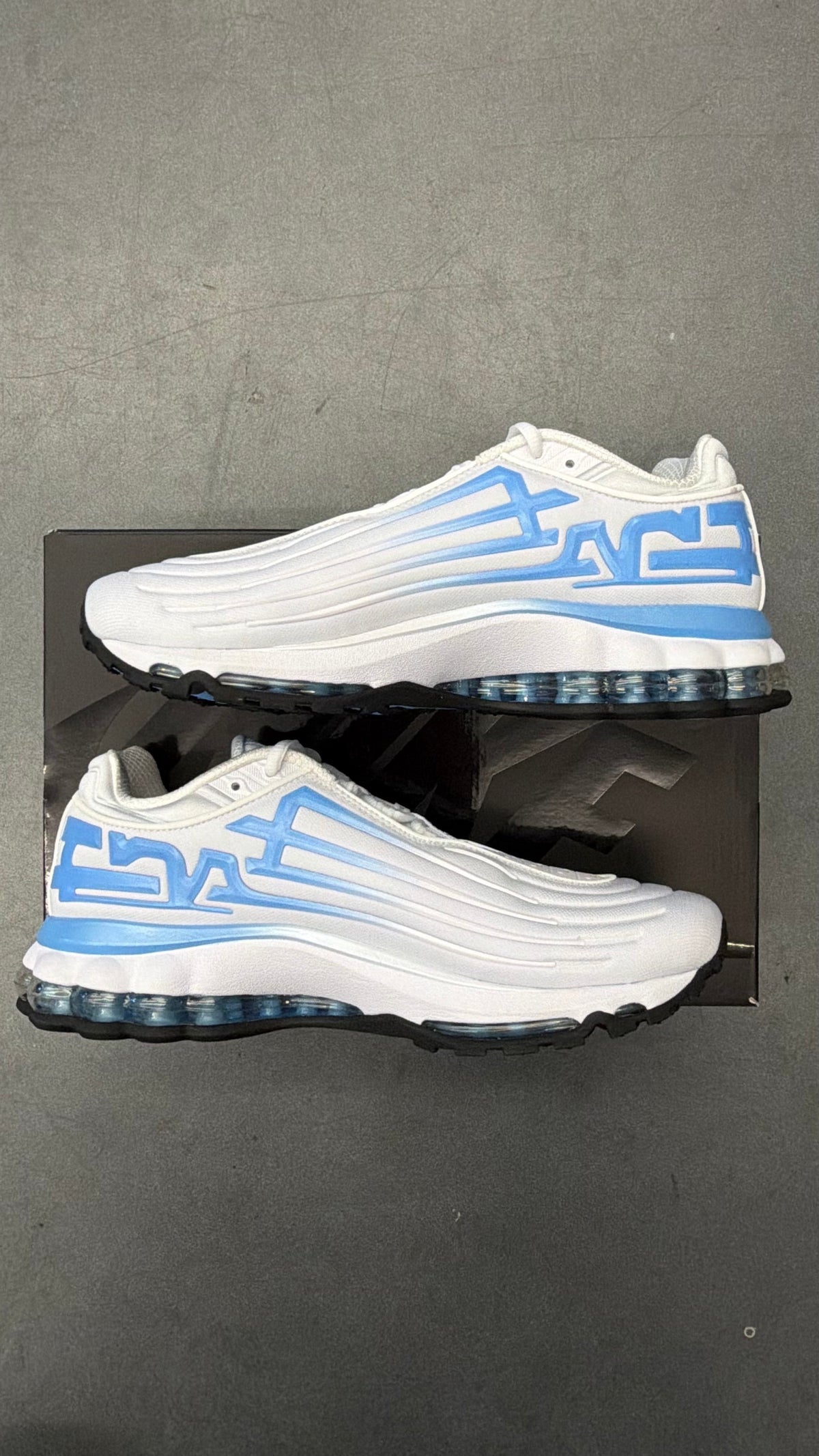 FW26 SUPREME NIKE AIR MAX 2001 ECSTASY PLUS SP - BLUE