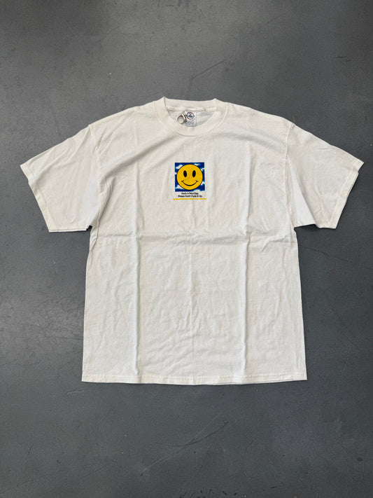 1999 "SUCH A NICE DAY, PLEASE DON'T FUCK IT UP." SMILEY FACE TEE (DELTA TAG)
