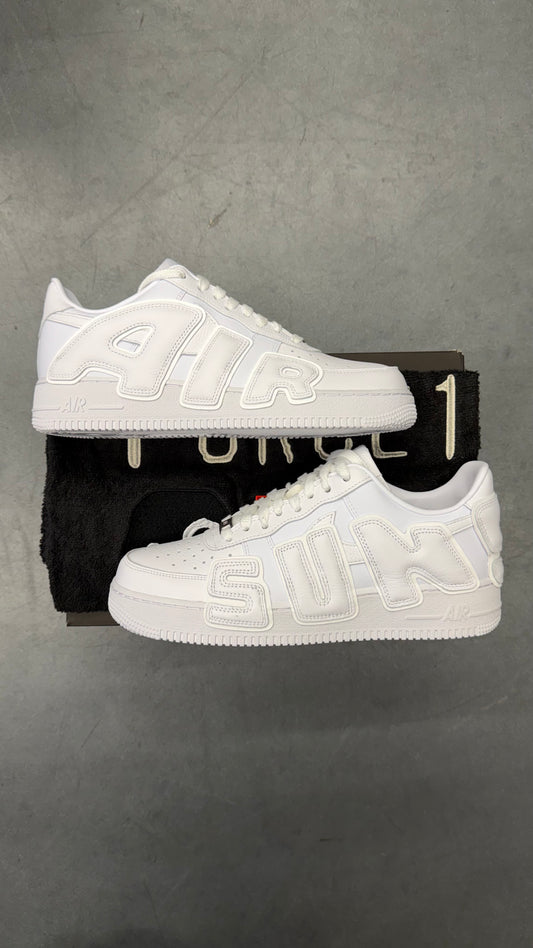 NIKE AIR FORCE 1 CACTUS PLANT FLEA MARKET WHITE (2024)