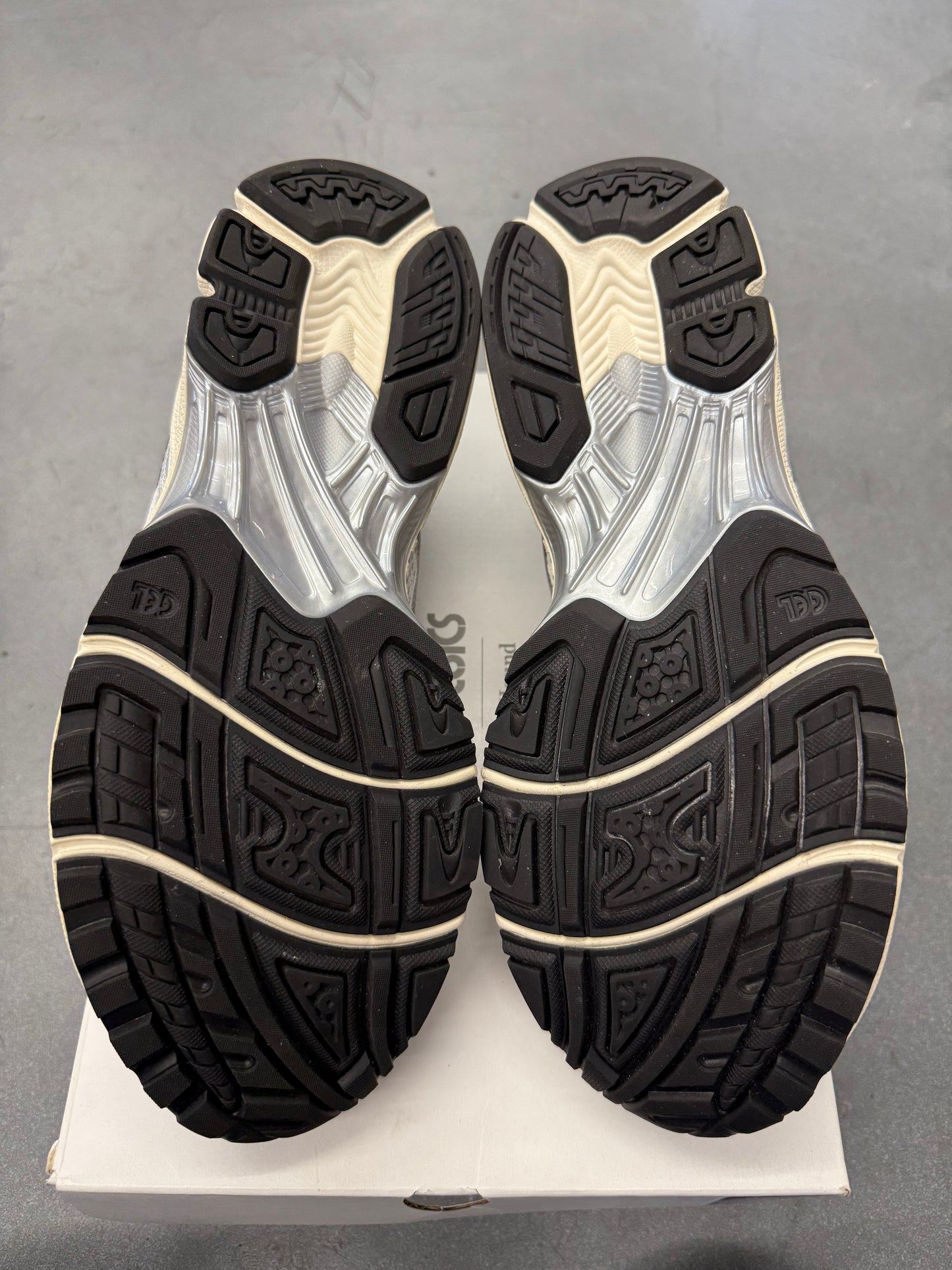 2022 SIZE 11.5 ASICS GEL-KAYANO 14 JJJJOUND SILVER BLACK (PRE-OWNED WITH BOX)