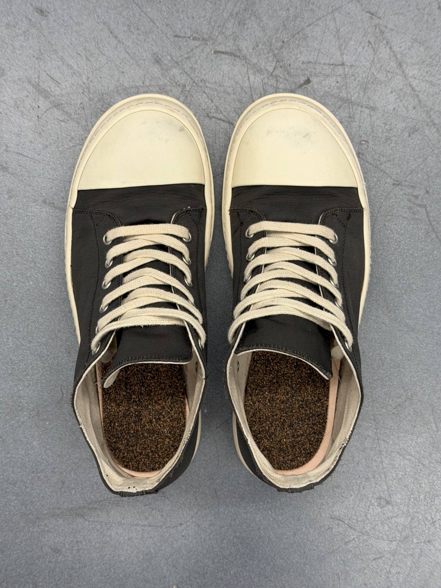 SIZE 40.5 RICK OWENS NYLON DRKSHDW LIDO LOW SNEAKS (NO BOX)