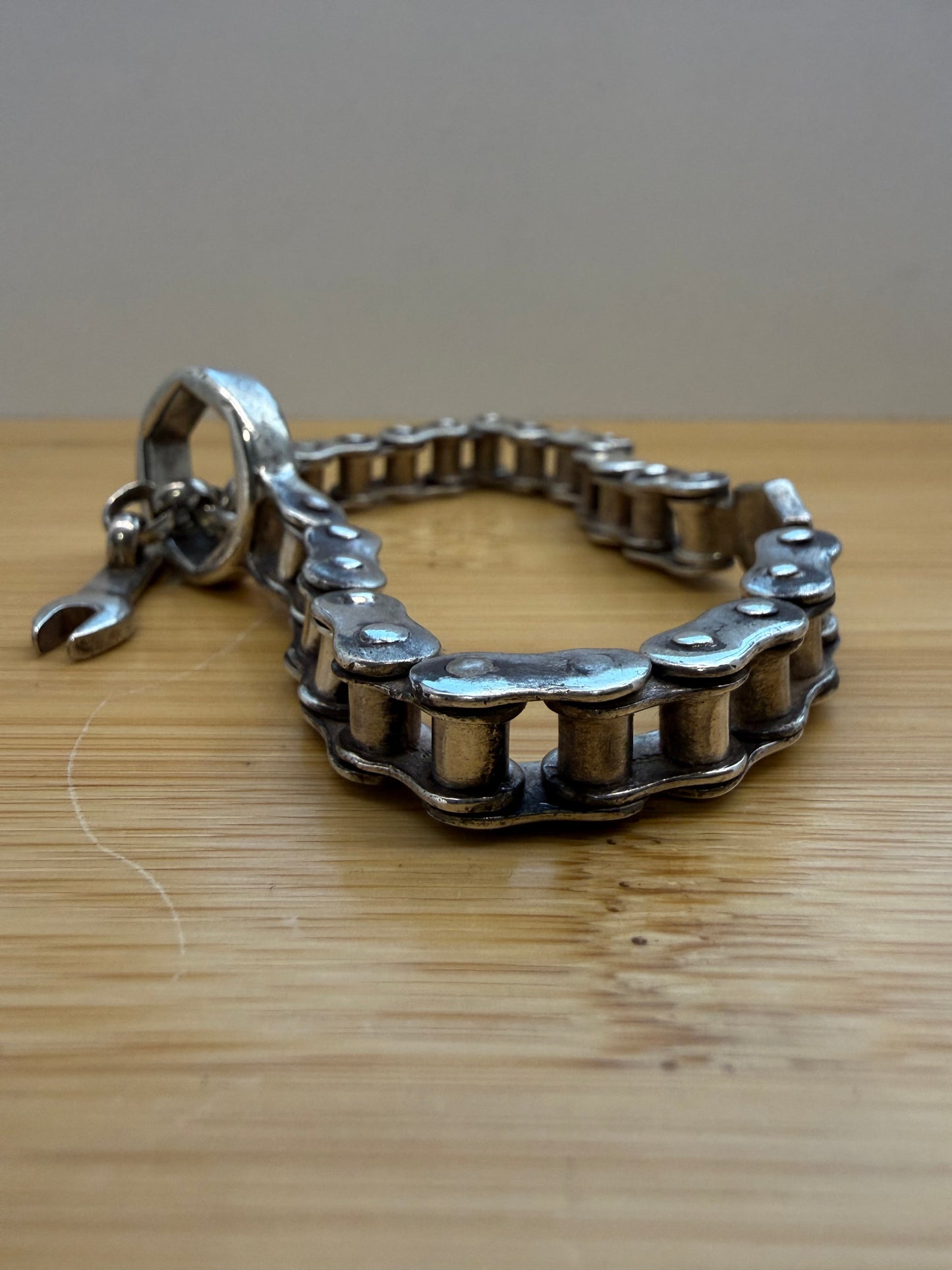 VINTAGE HARLEY-DAVIDSON BIKER CHAIN TOOL SILVER BRACELET