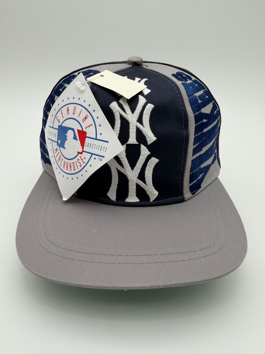90S NEW YORK YANKEES TRIPLE LOGO SNAPBACK (GENUINE MERCHANDISE TAG) (NWT)