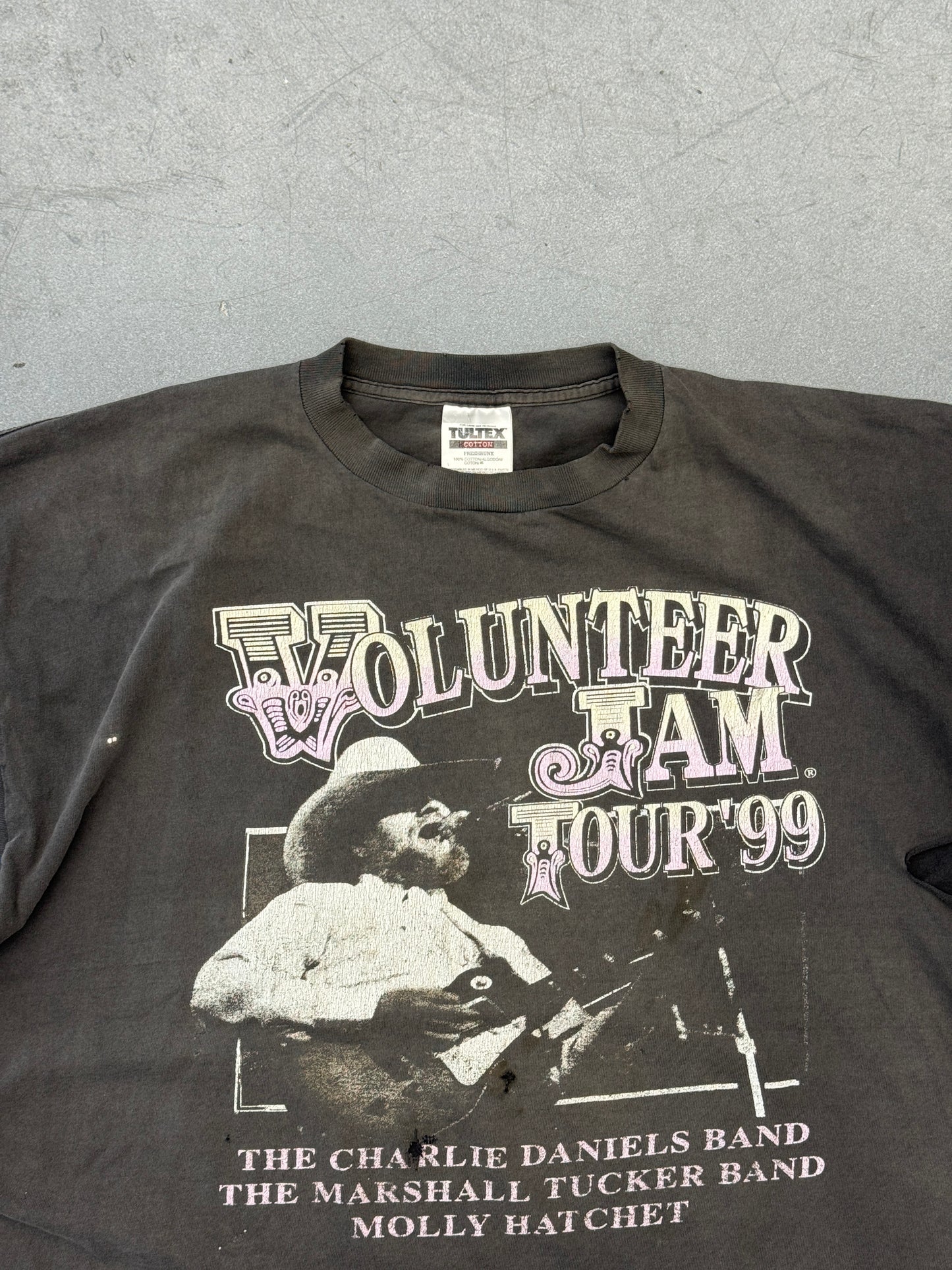 1999 VOLUNTEER JAM TOUR FADED TEE (TULTEX TAG)